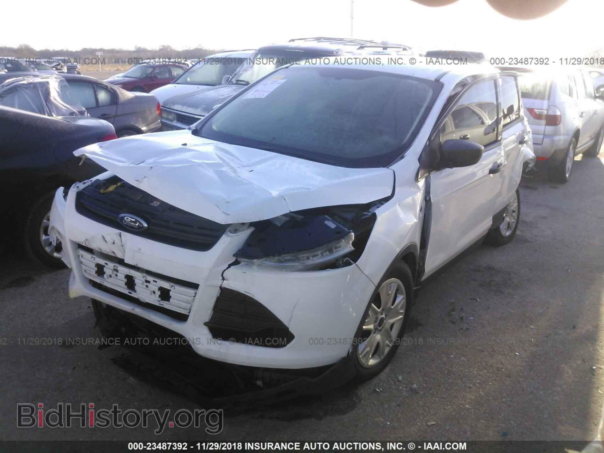 2014 Ford Escape - VIN: 1FMCU0F71EUB09567 - Photo 2