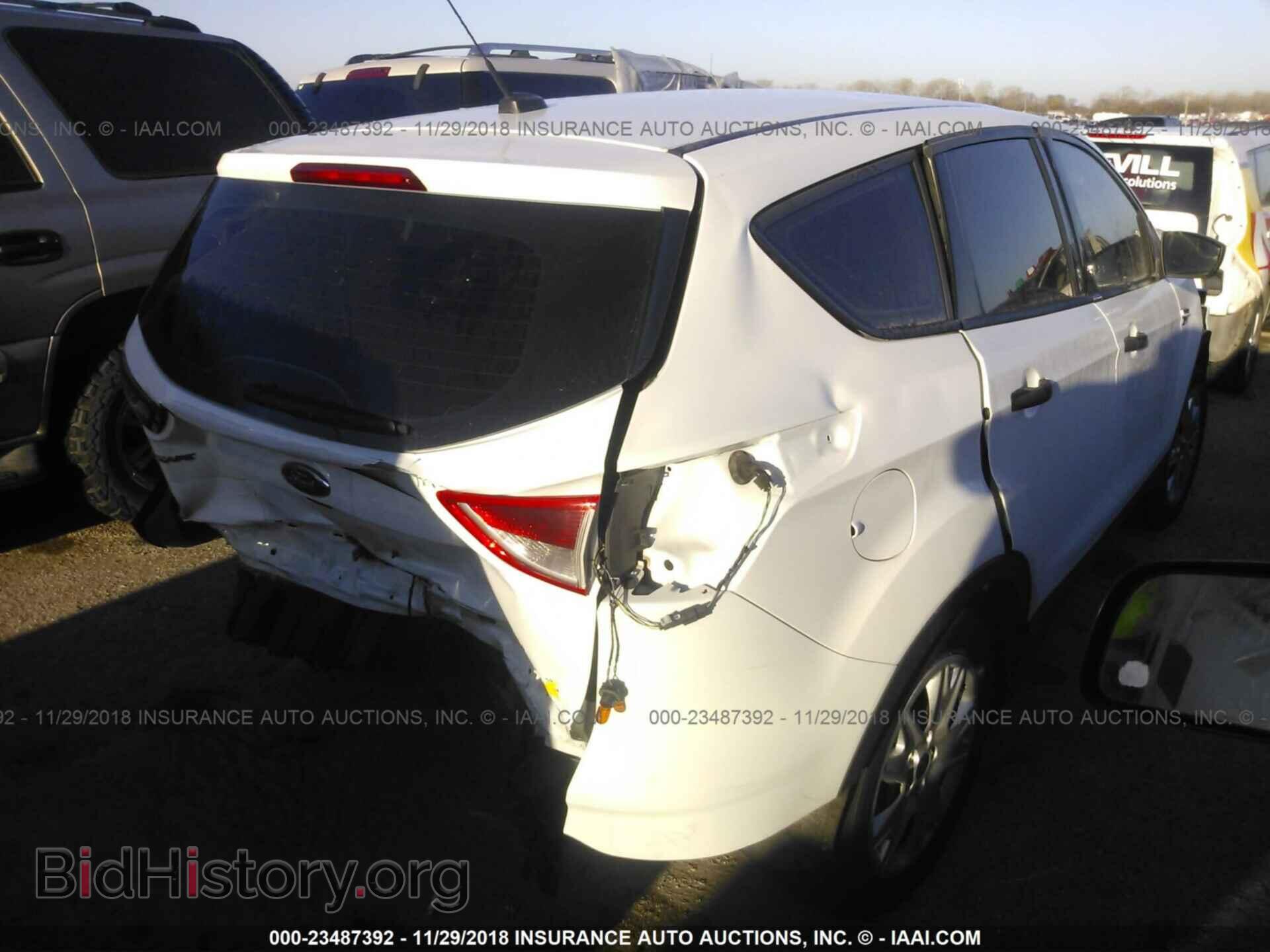 2014 Ford Escape - VIN: 1FMCU0F71EUB09567 - Photo 4