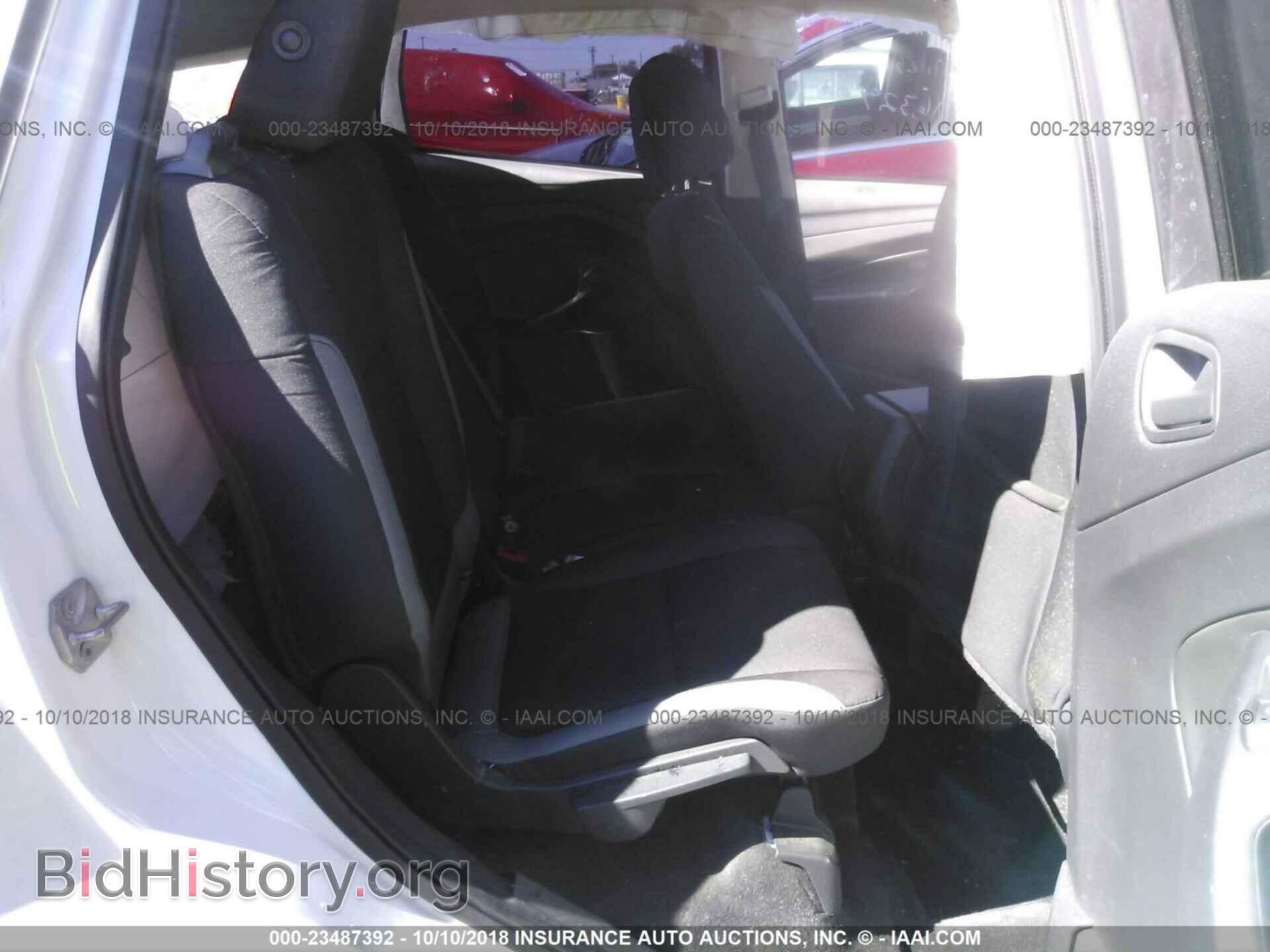 2014 Ford Escape - VIN: 1FMCU0F71EUB09567 - Photo 8