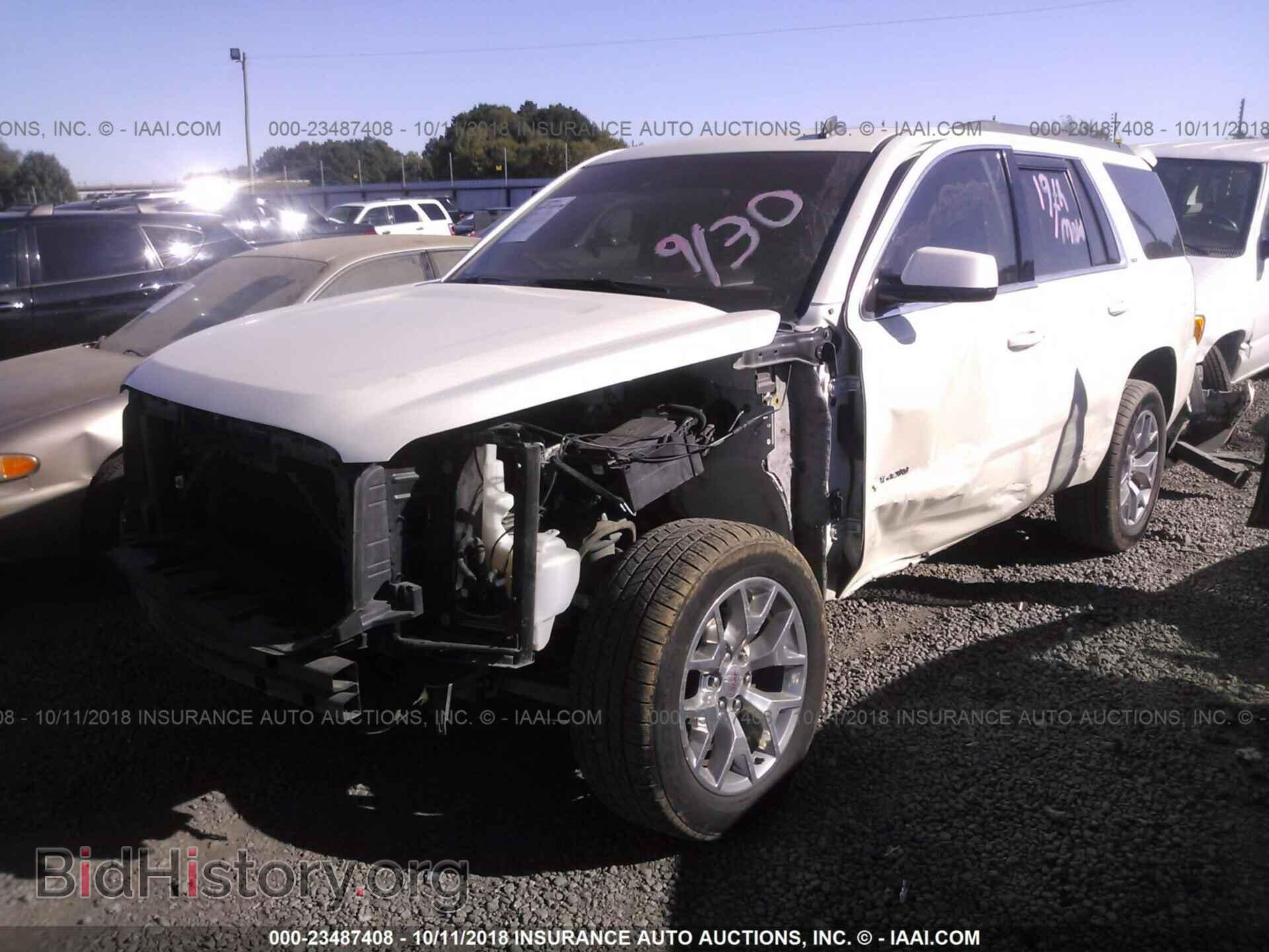 2015 Gmc Yukon - VIN: 1GKS1BKC6FR103120 - Фото 2
