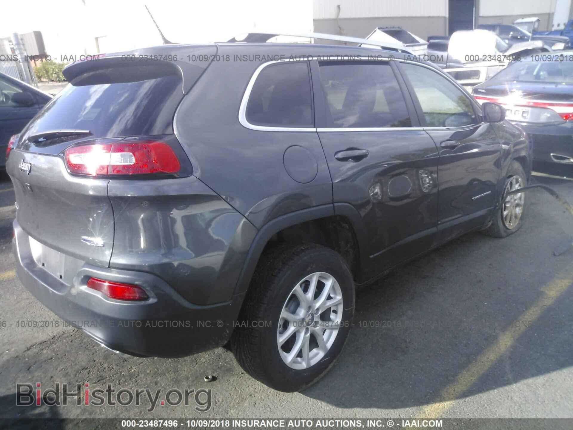 2015 Jeep Cherokee - VIN: 1C4PJMCS0FW605092 - Фото 4