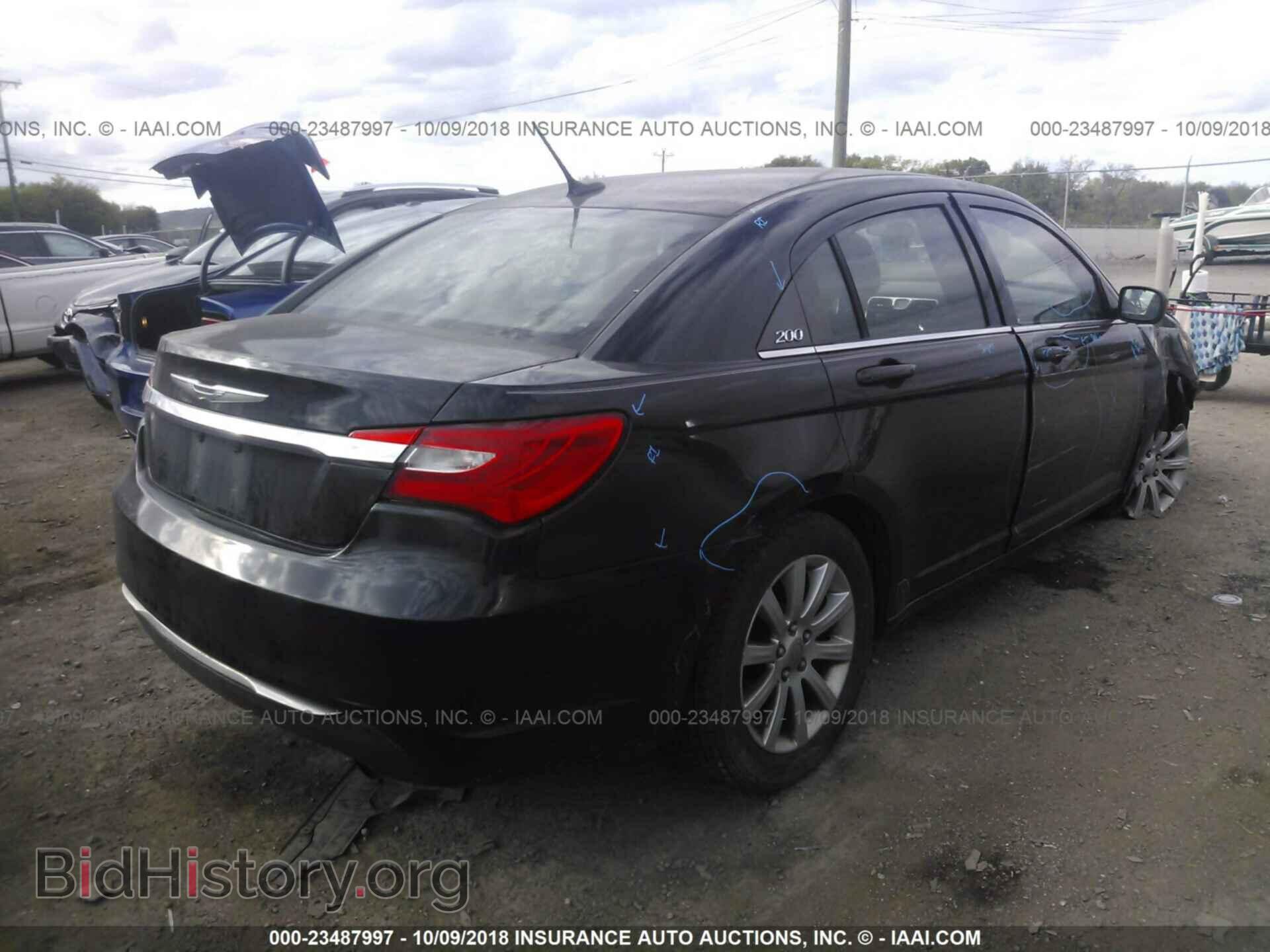 2011 CHRYSLER 200 - VIN: 1C3BC1FB2BN545805 - Photo 4