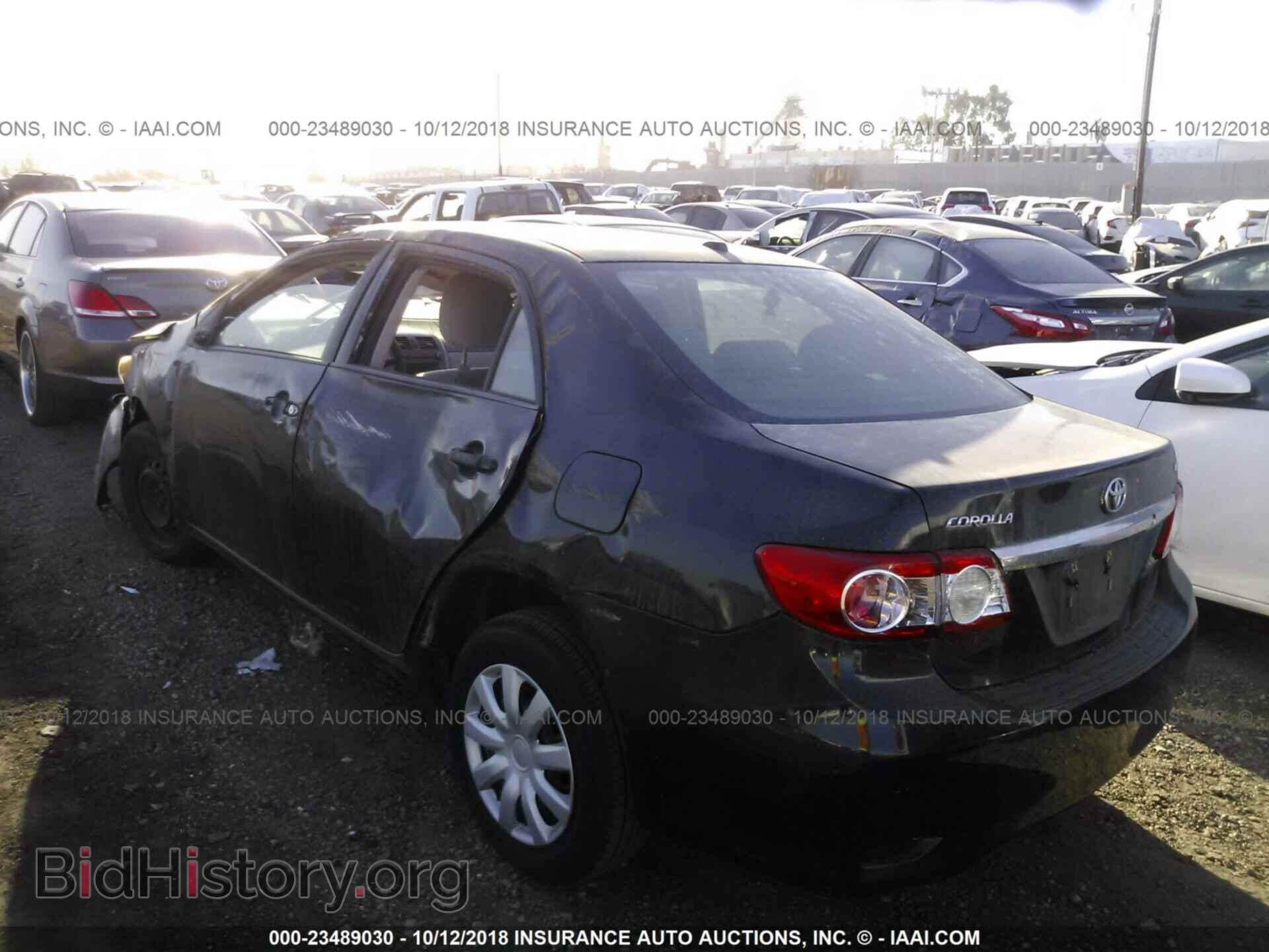 2011 Toyota Corolla - VIN: 2T1BU4EEXBC679275 - Фото 3