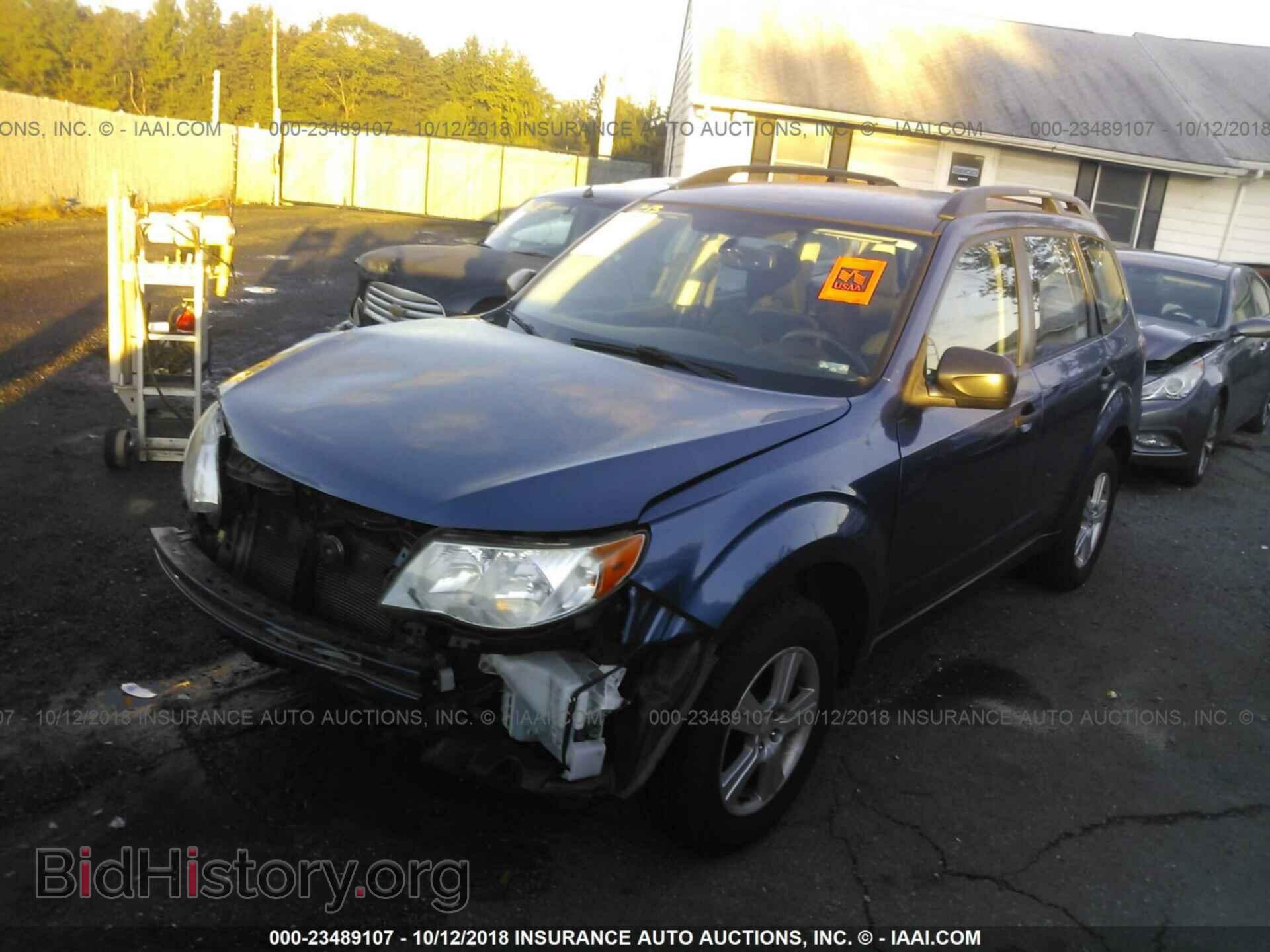 2012 Subaru Forester - VIN: JF2SHABC0CH456909 - Фото 2