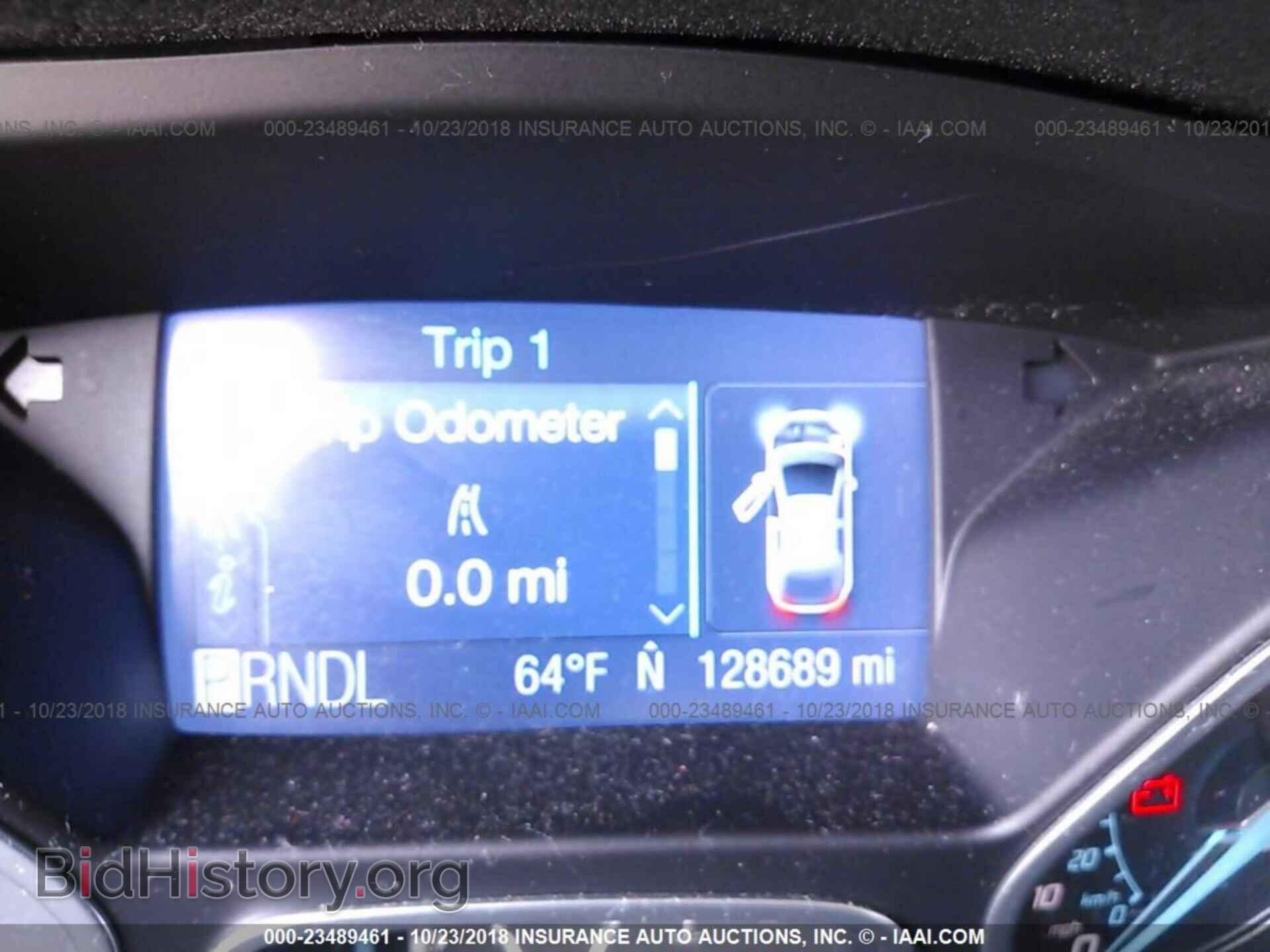 2012 Ford Focus - VIN: 1FAHP3F29CL396642 - Photo 7