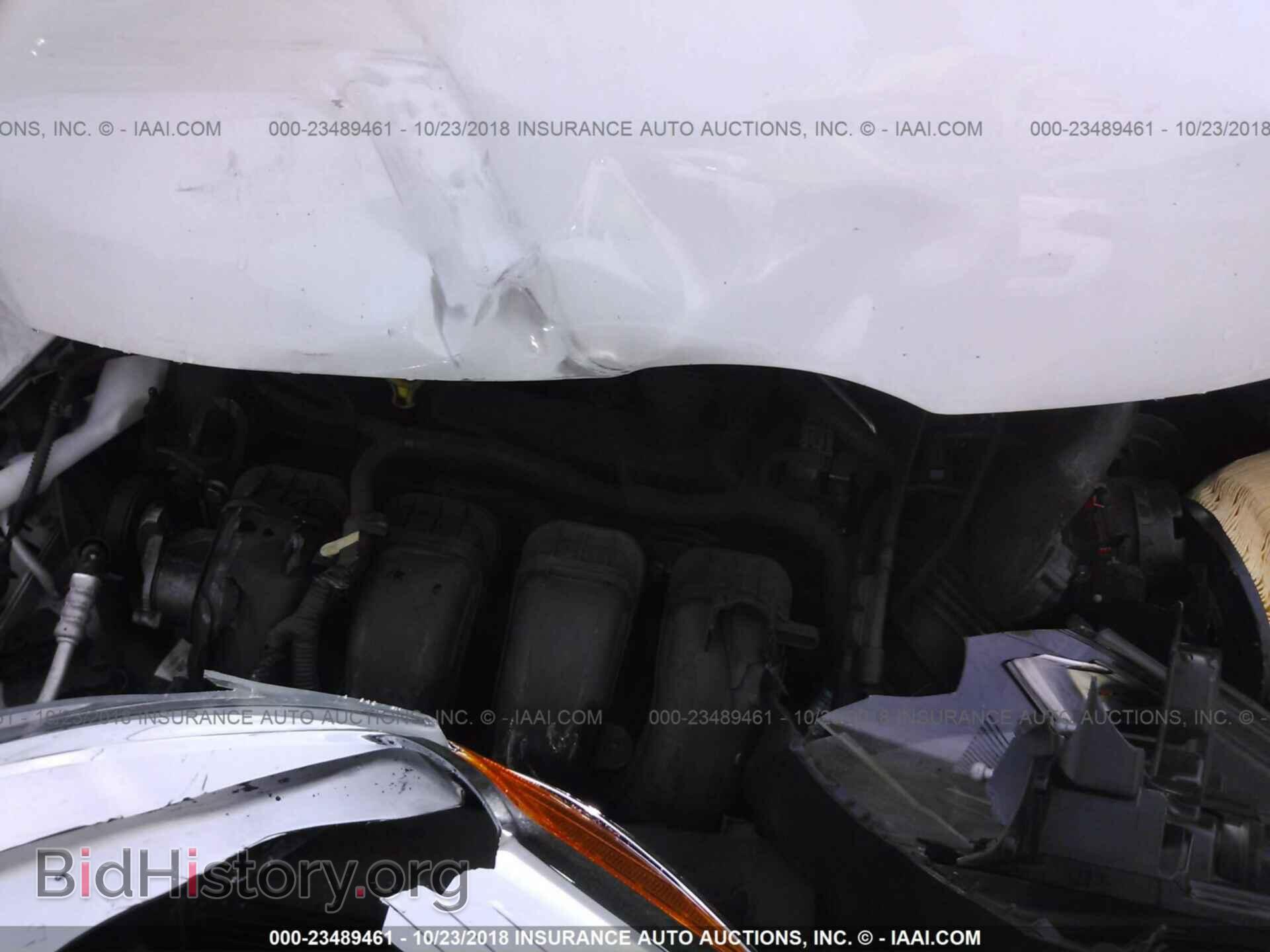 2012 Ford Focus - VIN: 1FAHP3F29CL396642 - Photo 10