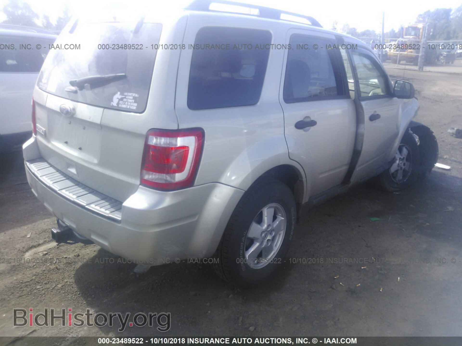 2012 Ford Escape - VIN: 1FMCU0D71CKC00799 - Фото 4