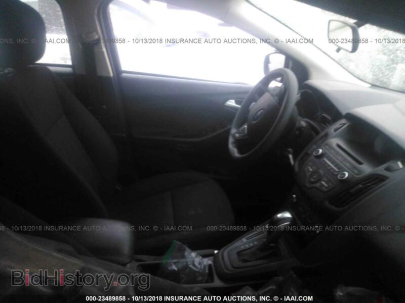 2016 Ford FOCUS (VIN 1FADP3K25GL213313) — photo 5 of 10