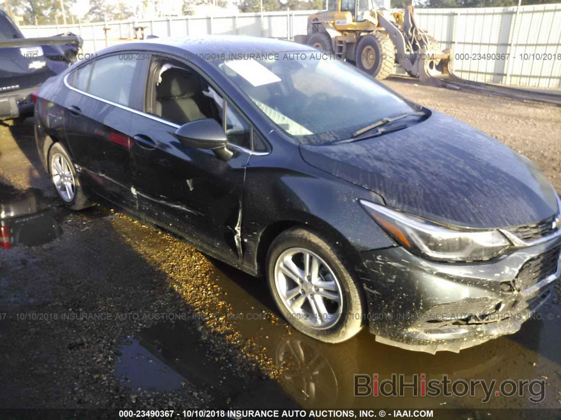 Photo 1G1BE5SM5H7255827 - CHEVROLET CRUZE 2017