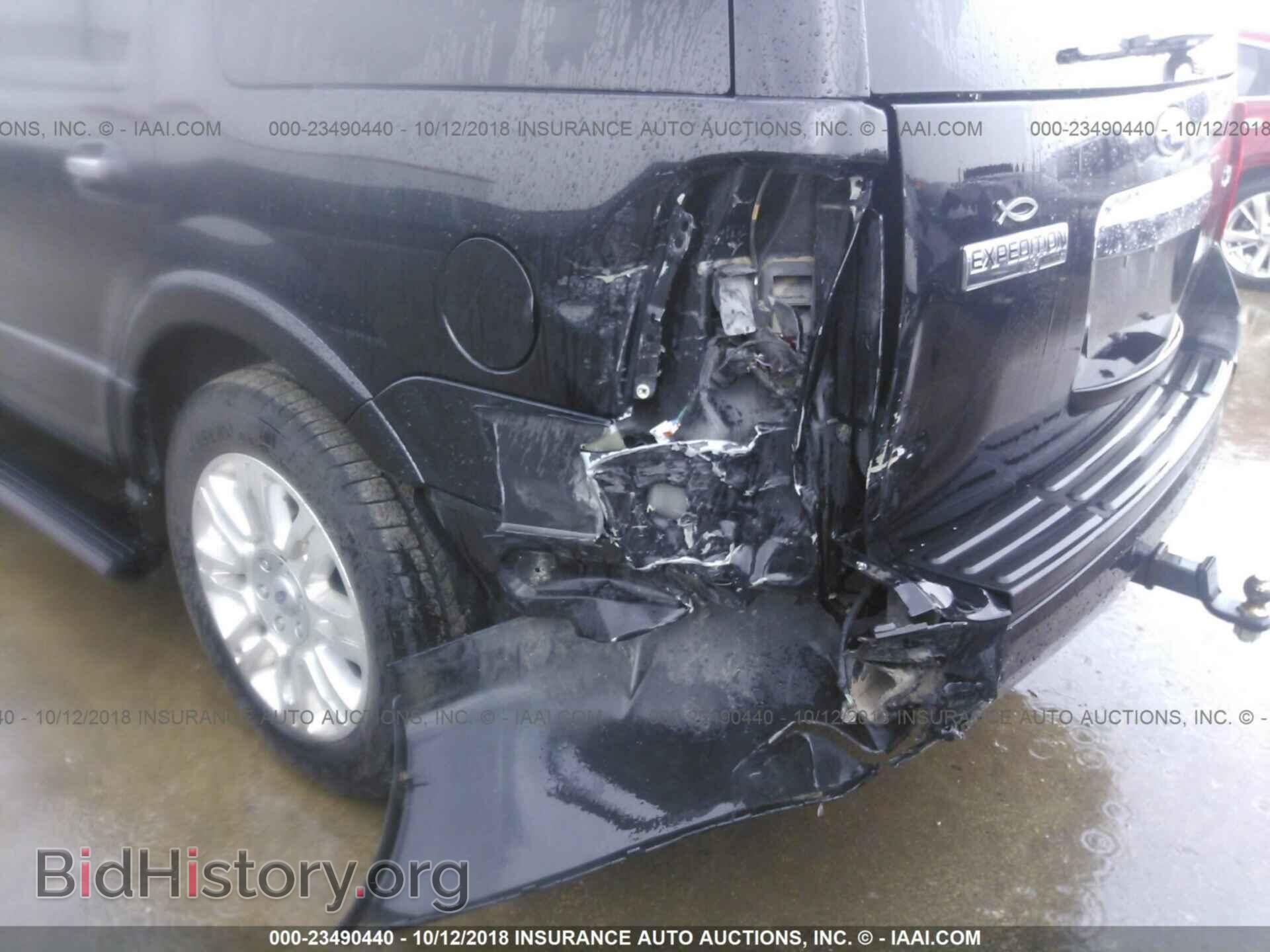 2011 Ford Expedition - VIN: 1FMJU2A53BEF13419 - Фото 6