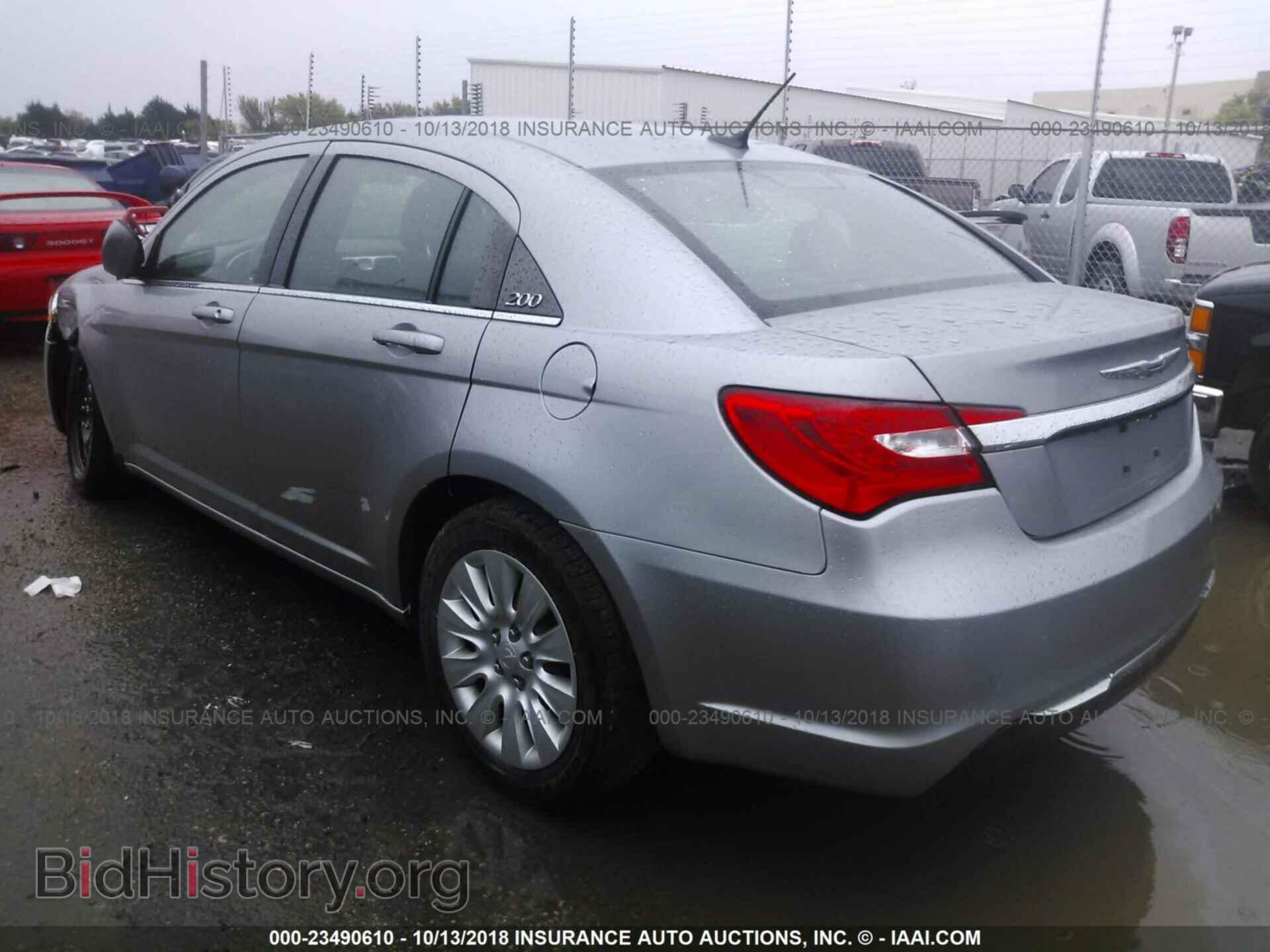 2013 Chrysler 200 - VIN: 1C3CCBAB2DN640403 - Photo 3