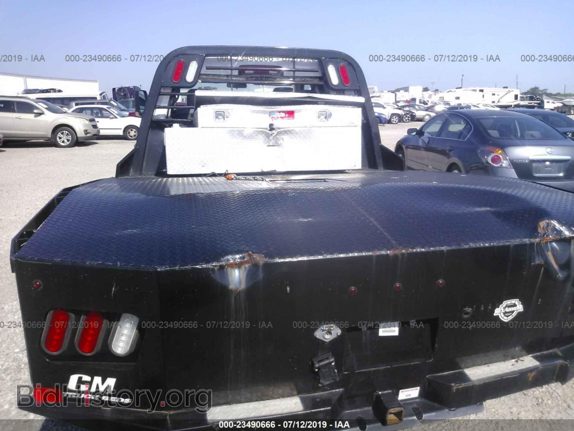 2017 RAM 3500 - VIN: 3C63RRGLXHG650511 - Фото 8