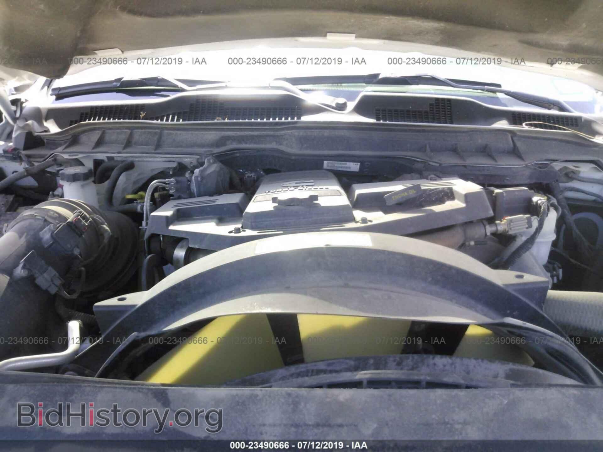 2017 RAM 3500 - VIN: 3C63RRGLXHG650511 - Фото 10
