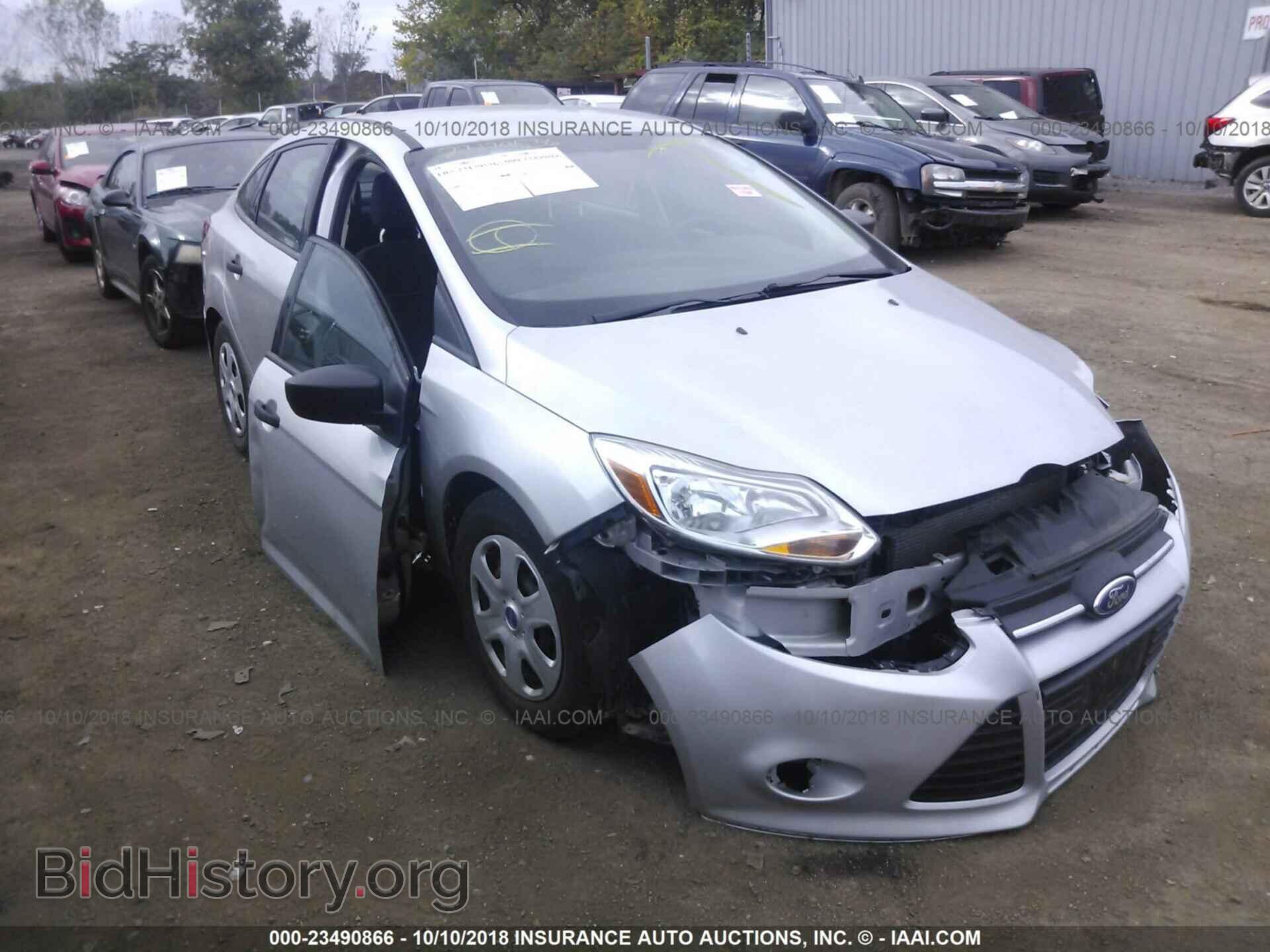 Фотография 1FAHP3E25CL152309 - Ford Focus 2012