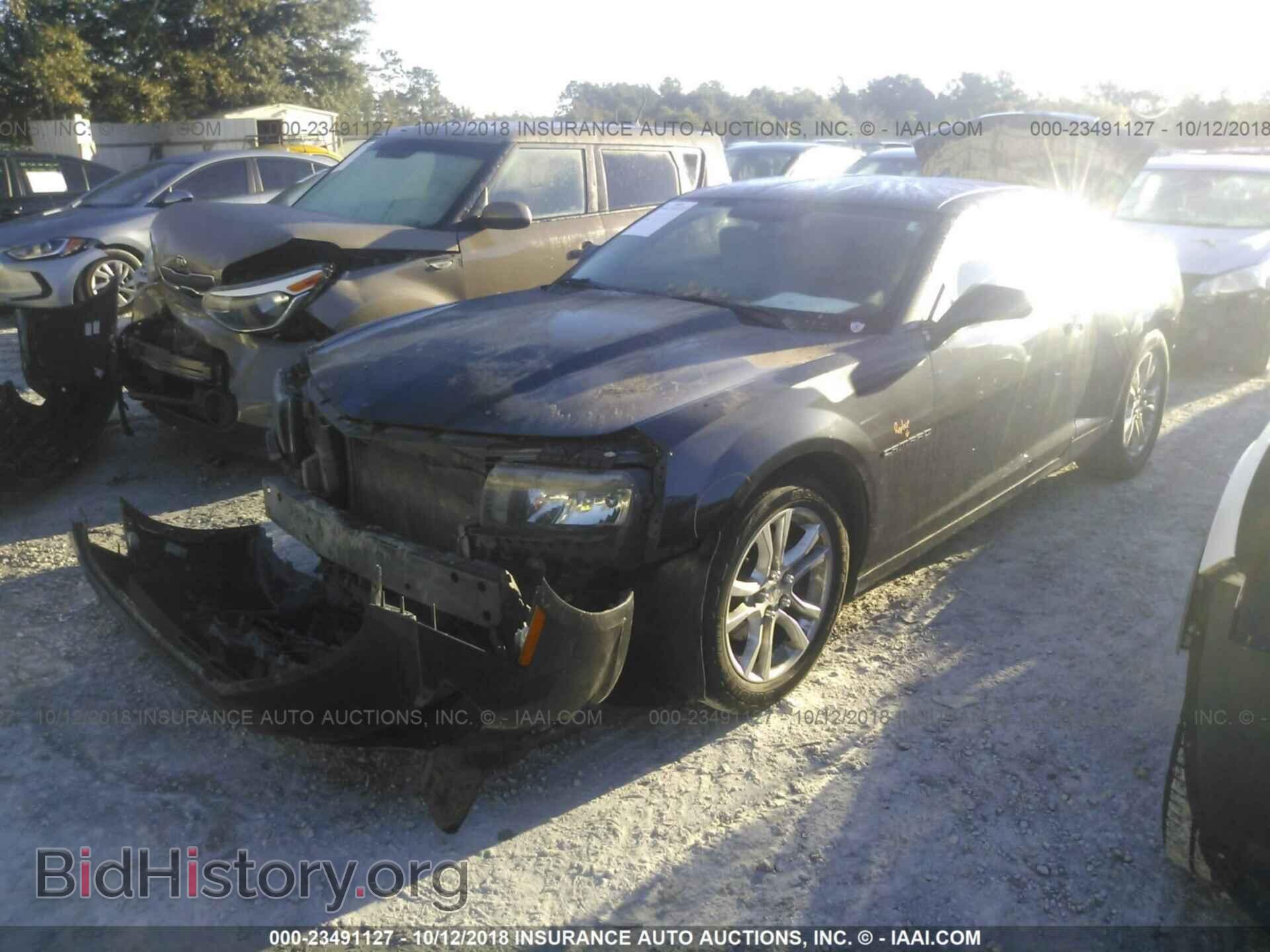 2015 Chevrolet Camaro - VIN: 2G1FB1E33F9130651 - Фото 2