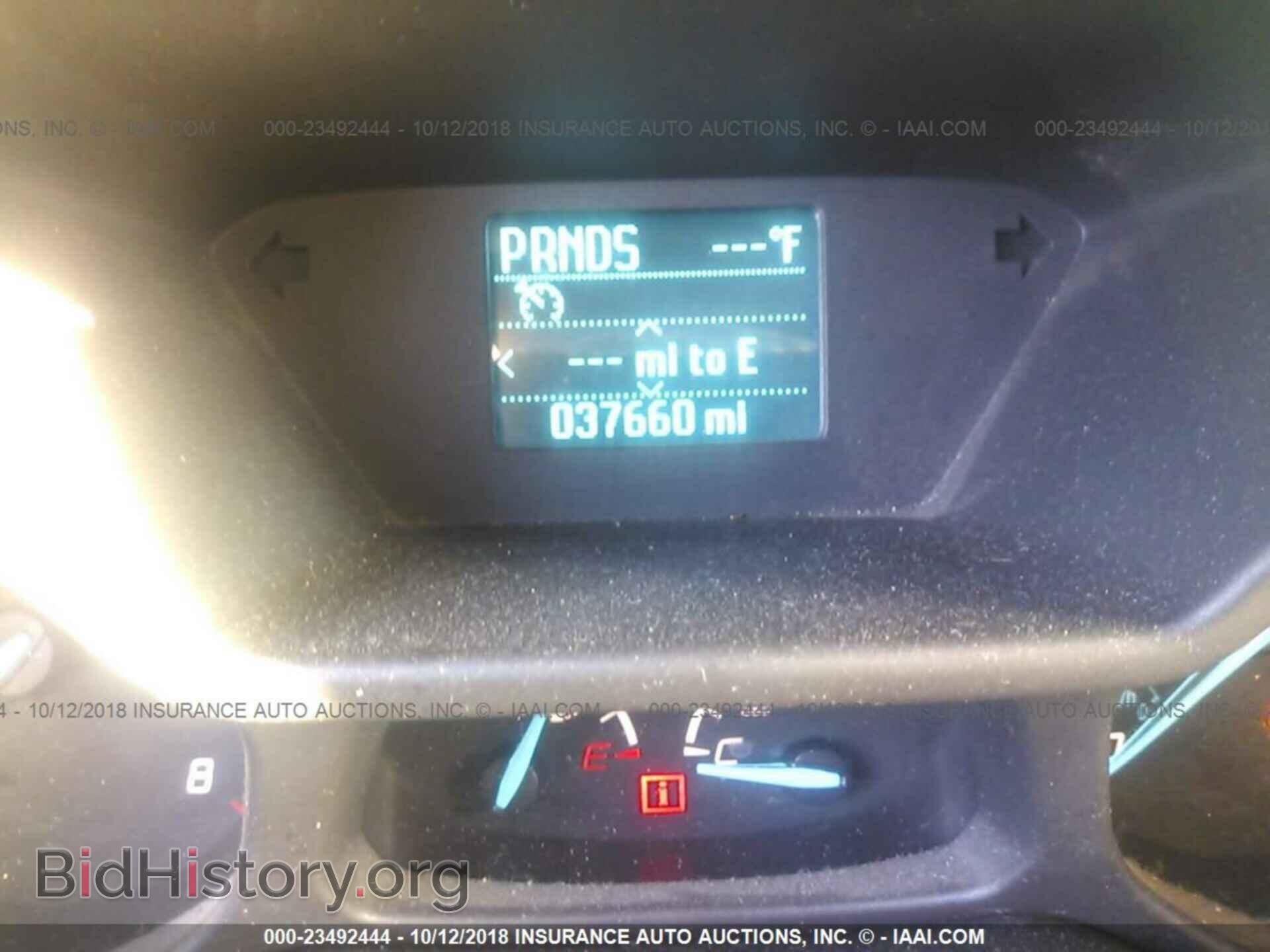 2015 Ford Transit - VIN: NM0LS7E75F1182252 - Фото 7