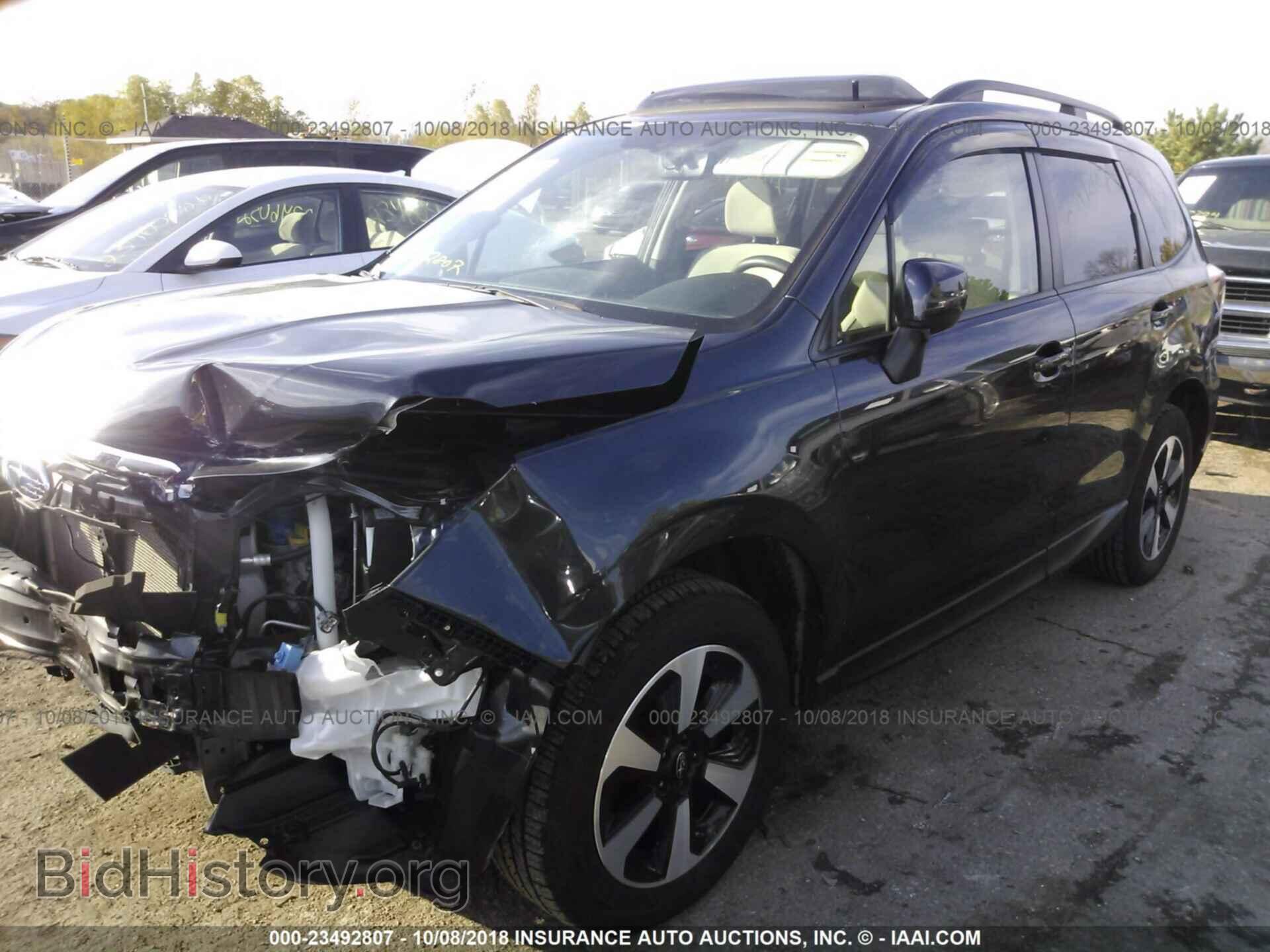 2017 Subaru Forester - VIN: JF2SJAEC1HH407015 - Фото 2