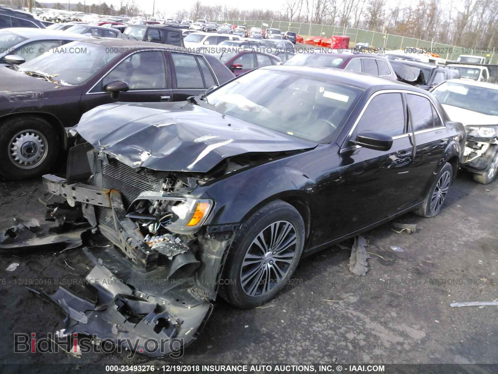2013 CHRYSLER 300 - VIN: 2C3CCAGG5DH602802 - Photo 2
