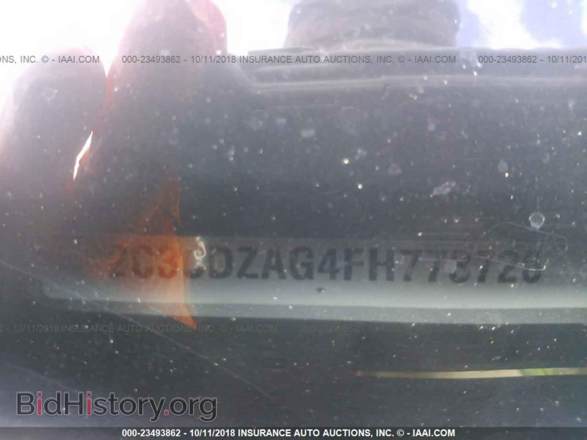 2015 Dodge Challenger - VIN: 2C3CDZAG4FH773726 - Фото 9