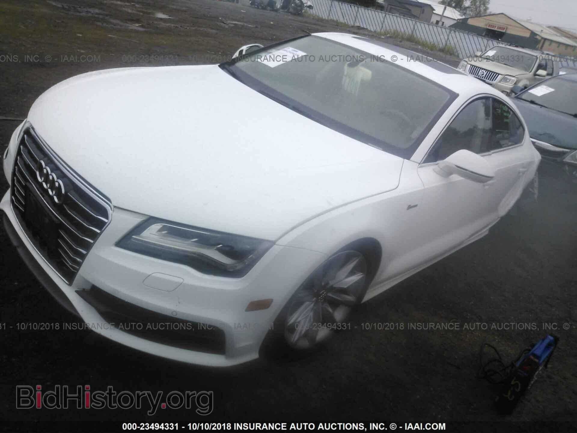 2012 Audi A7 - VIN: WAU2GAFC7CN038244 - Фото 2