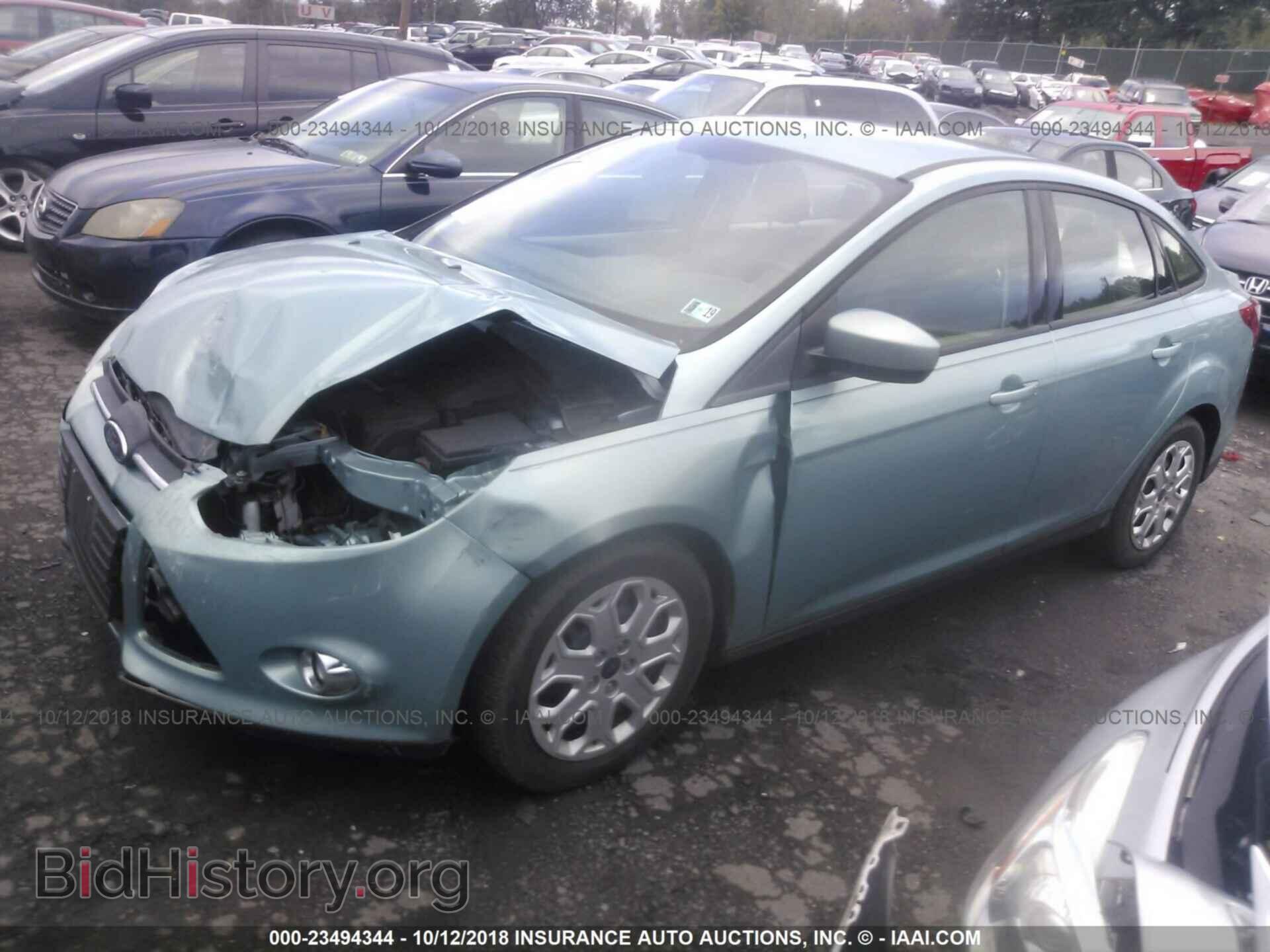 2012 Ford Focus - VIN: 1FAHP3F29CL287209 - Фото 2