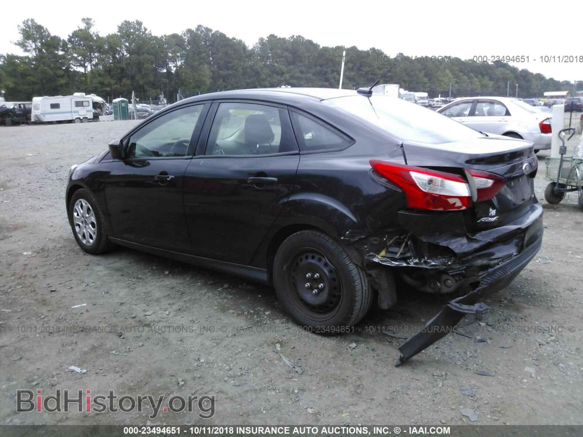 2012 Ford Focus - VIN: 1FAHP3F27CL170163 - Фото 3