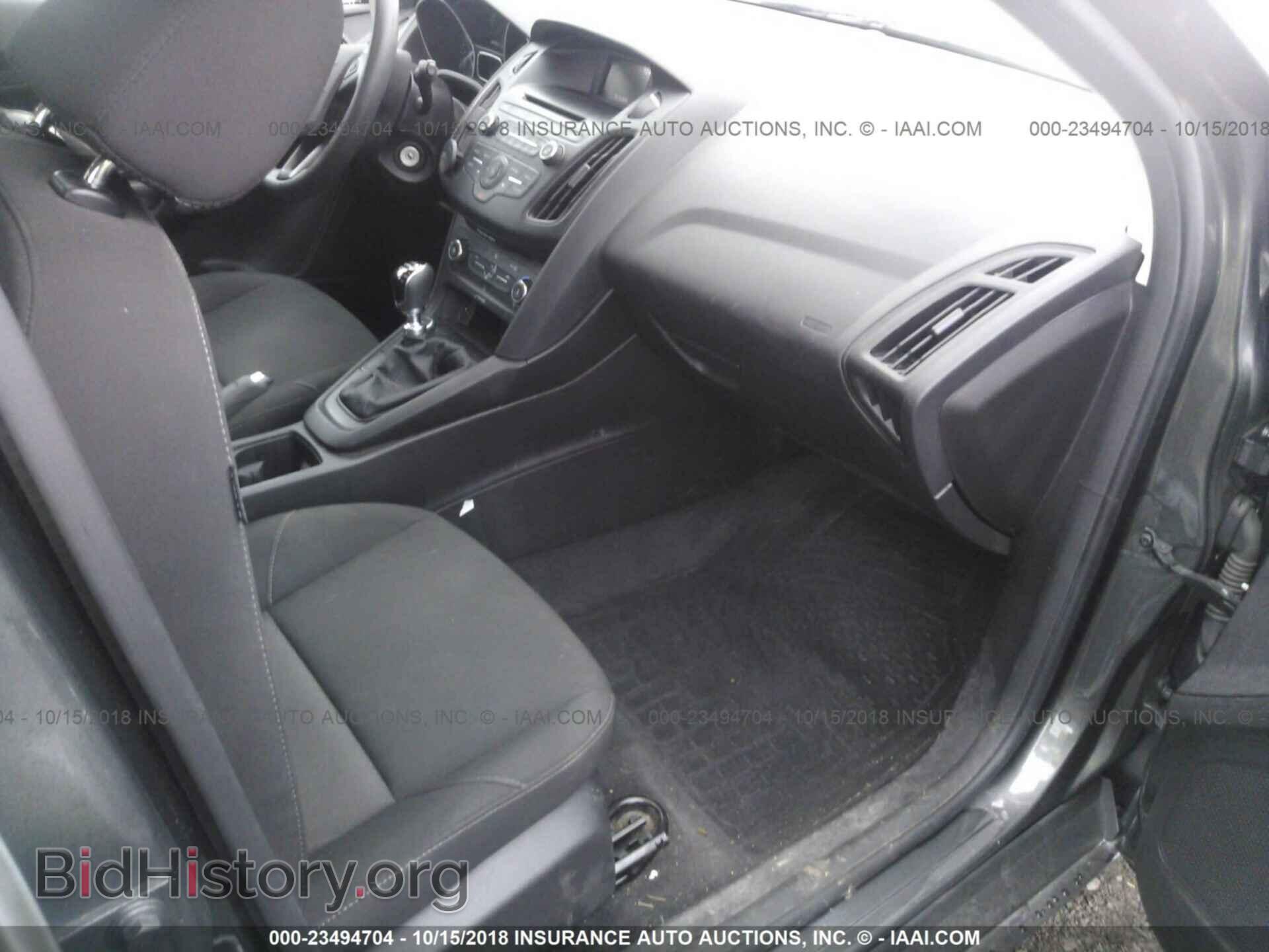2015 Ford Focus - VIN: 1FADP3KE5FL272936 - Photo 5