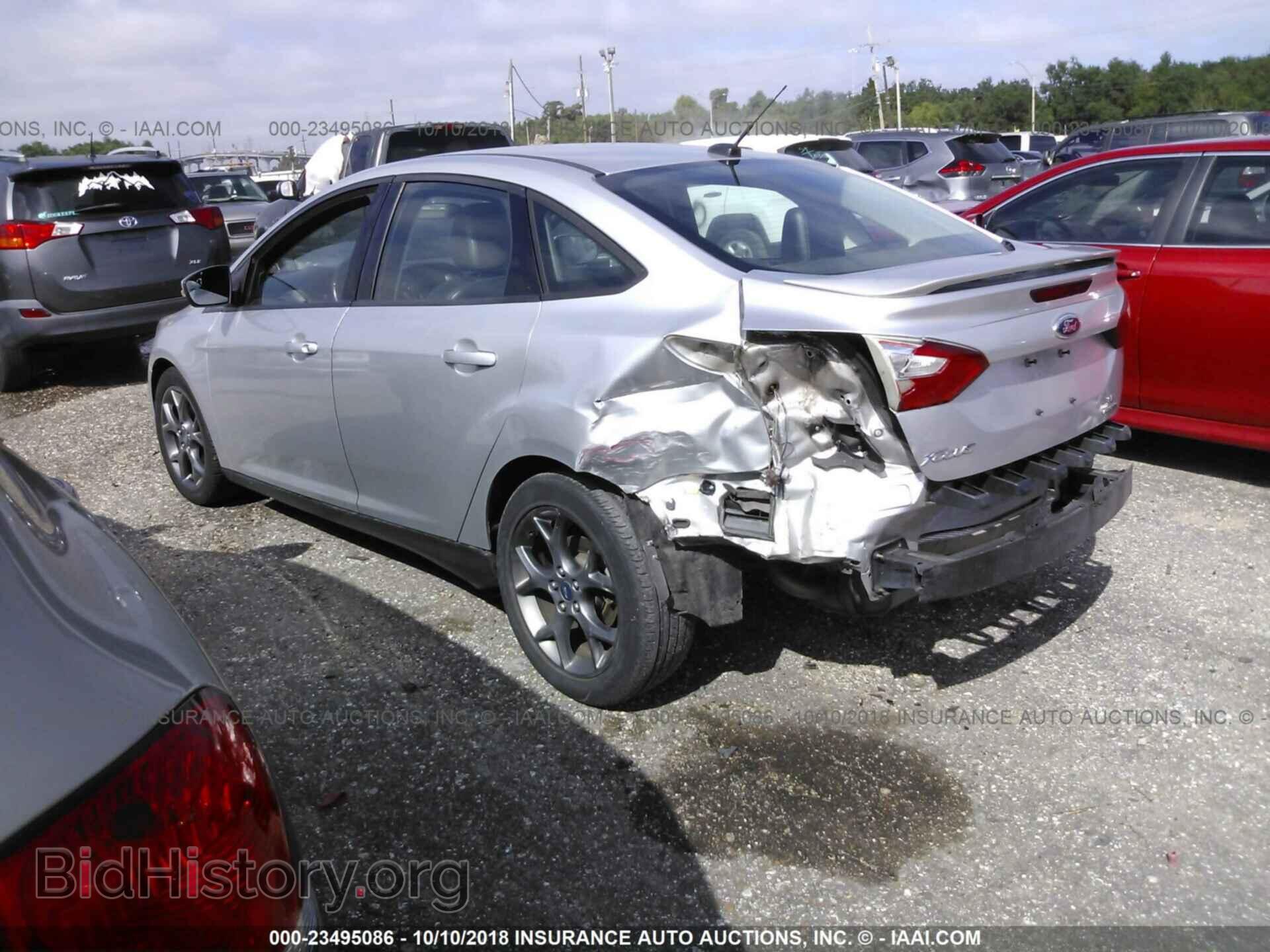 2013 Ford Focus - VIN: 1FADP3F22DL104586 - Фото 3