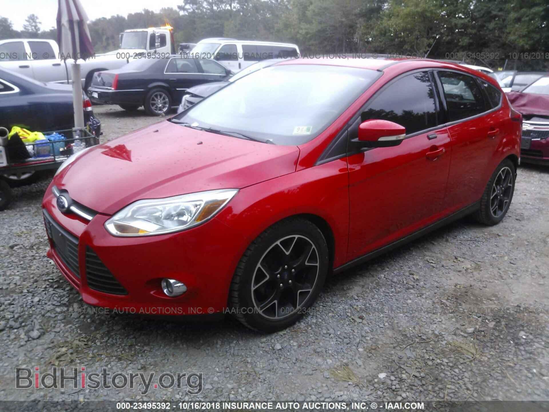 2014 Ford Focus - VIN: 1FADP3K23EL122313 - Photo 2