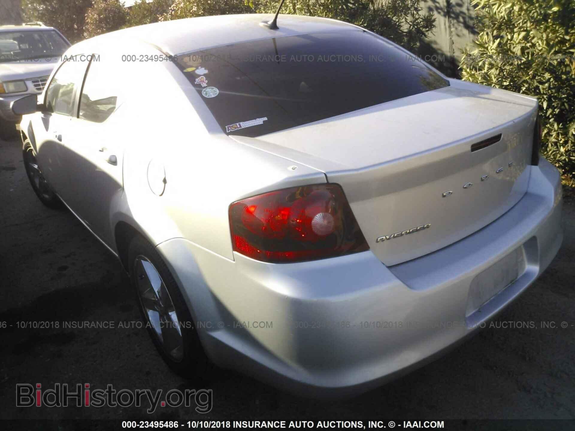 2011 Dodge Avenger - VIN: 1B3BD4FB9BN563049 - Photo 3