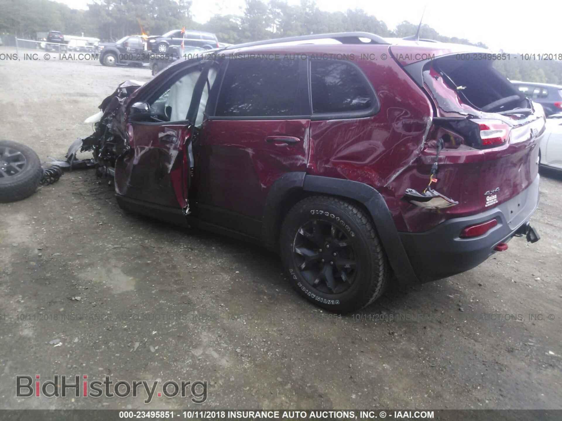2017 Jeep Cherokee - VIN: 1C4PJMBS0HW564192 - Фото 3