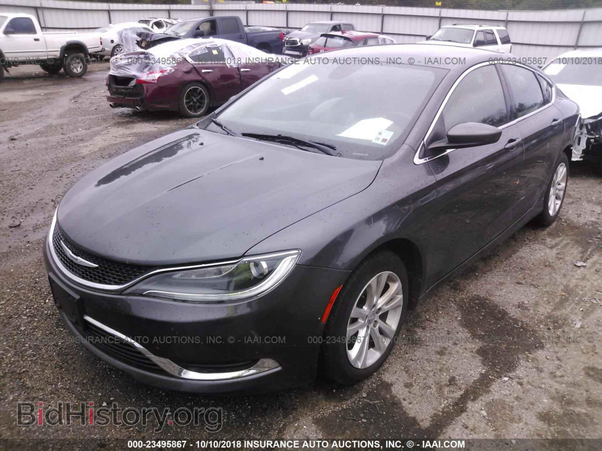 2015 Chrysler 200 - VIN: 1C3CCCAB7FN596407 - Photo 2