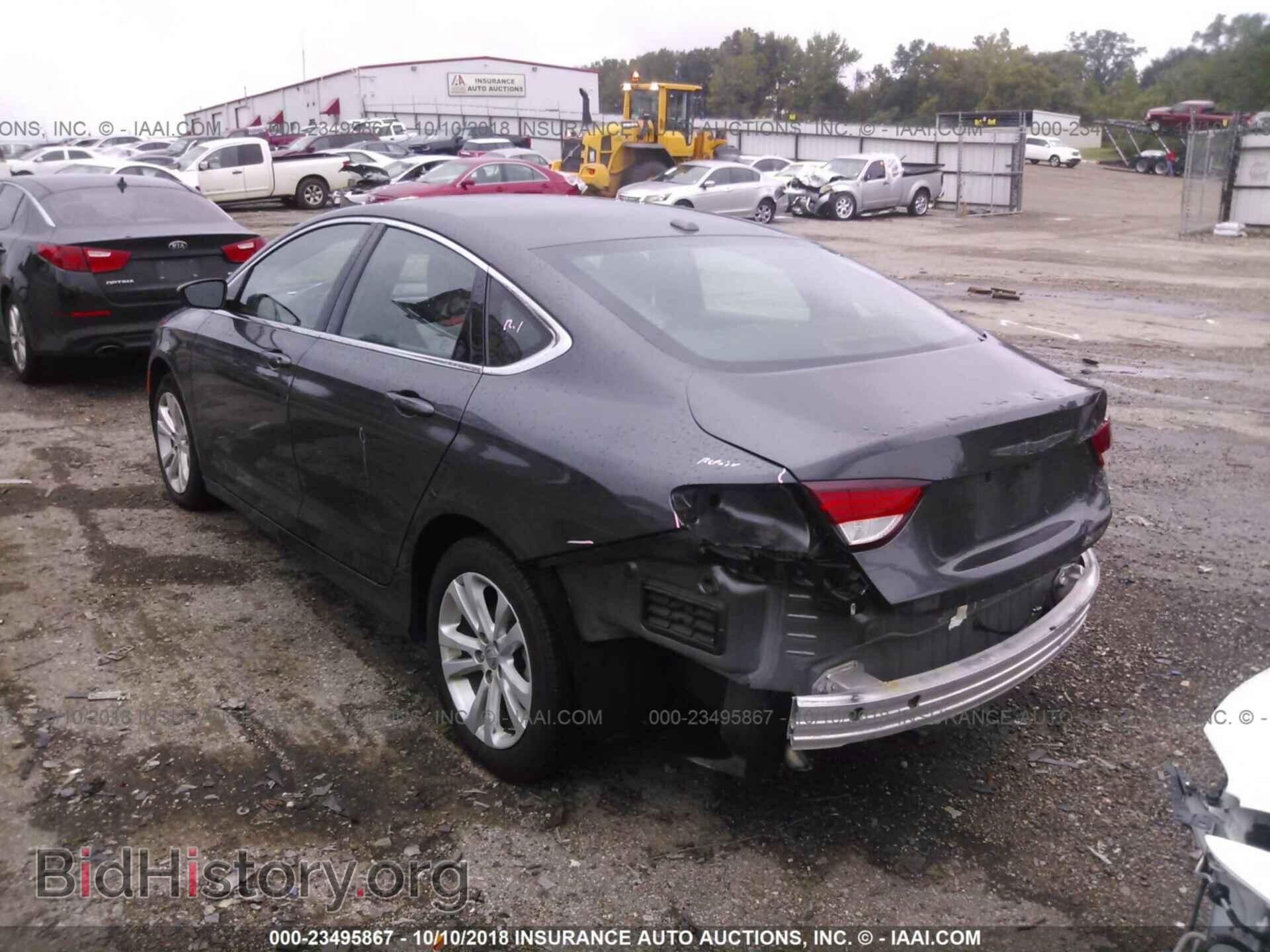 2015 Chrysler 200 - VIN: 1C3CCCAB7FN596407 - Photo 3