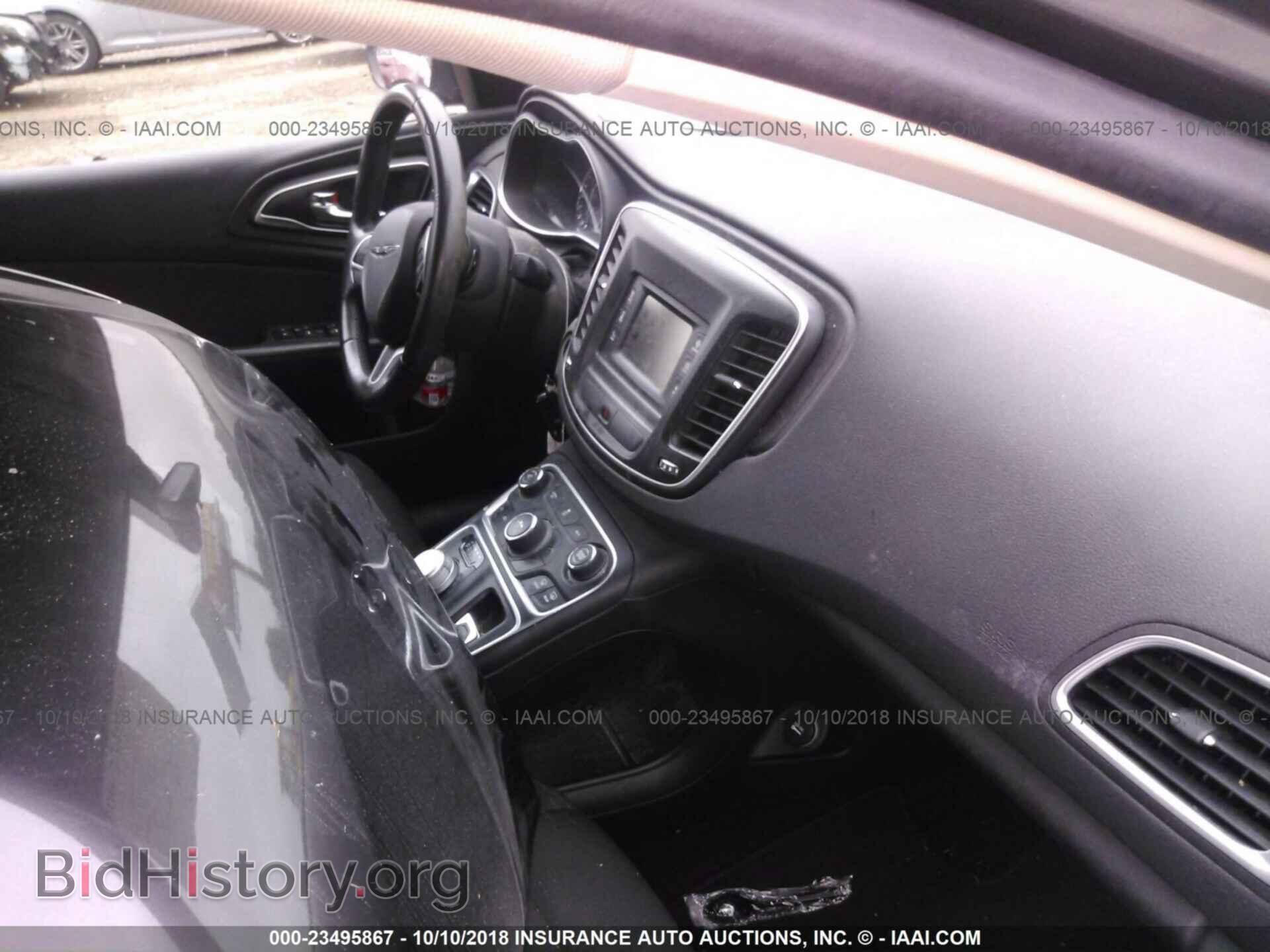 2015 Chrysler 200 - VIN: 1C3CCCAB7FN596407 - Photo 5