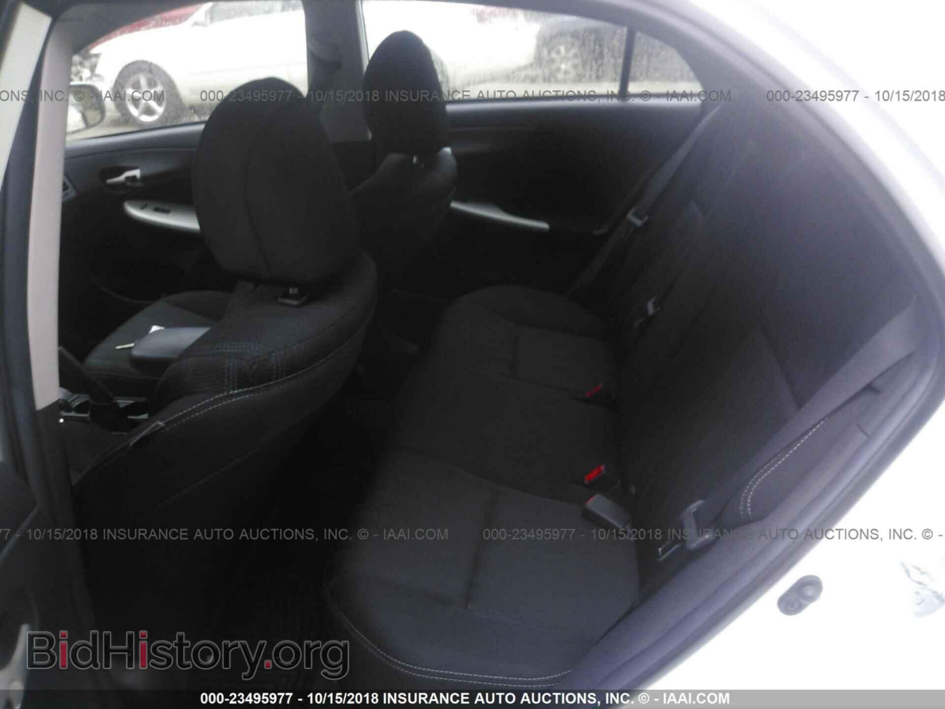 2013 Toyota Corolla - VIN: 2T1BU4EE2DC105241 - Photo 8