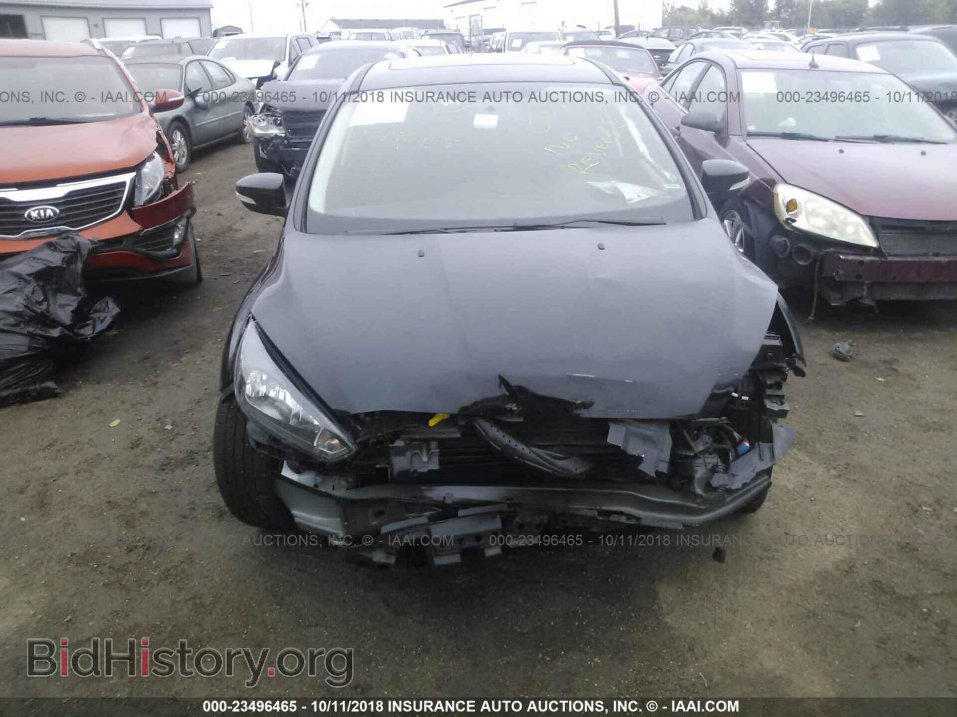 2017 Ford Focus - VIN: 1FADP3M28HL264593 - Photo 6