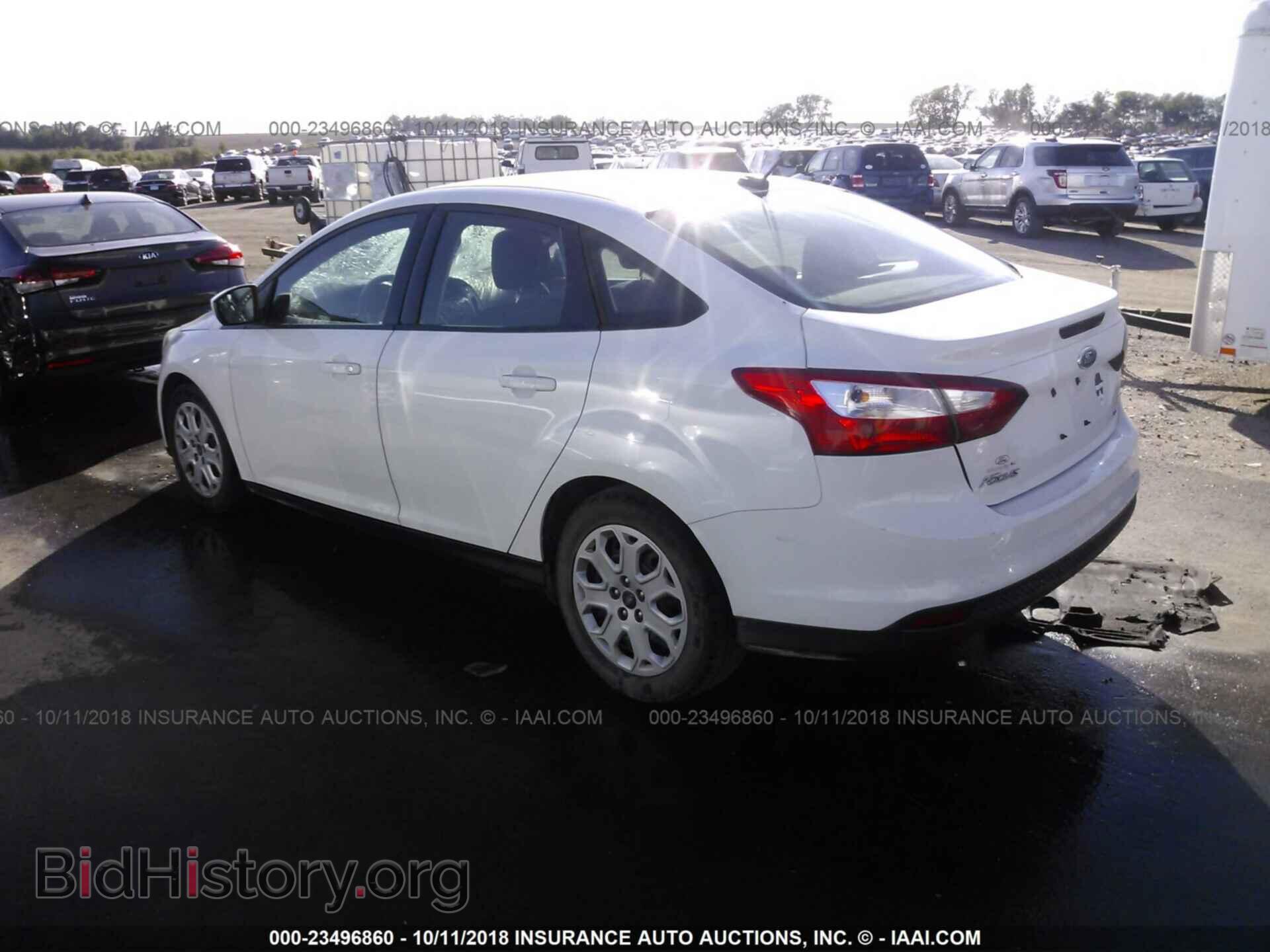 2012 Ford Focus - VIN: 1FAHP3F28CL120890 - Фото 3