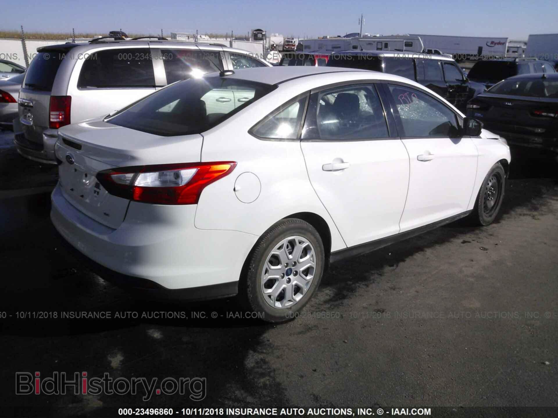 2012 Ford Focus - VIN: 1FAHP3F28CL120890 - Фото 4