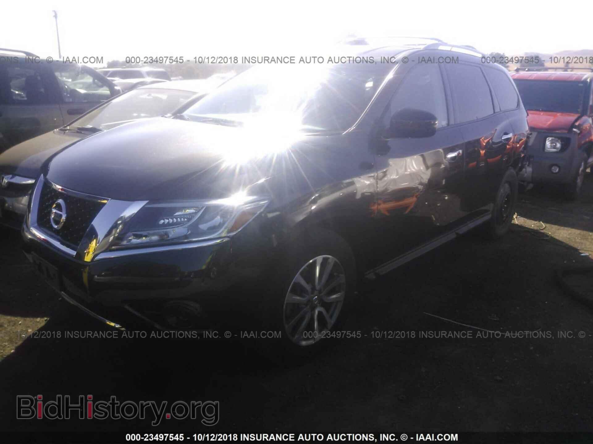 2015 Nissan Pathfinder - VIN: 5N1AR2MN5FC676569 - Фото 2