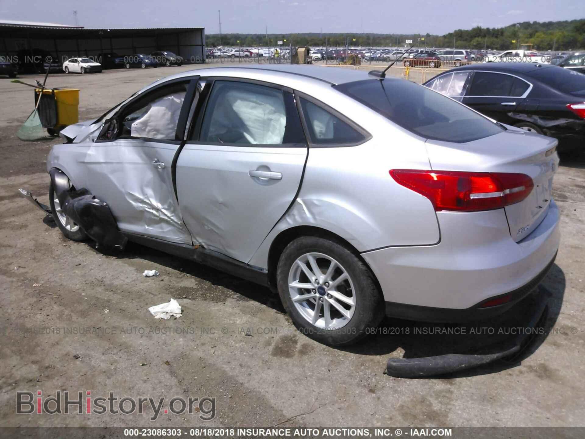 2016 FORD FOCUS - VIN: 1FADP3F28GL372238 - Фото 3