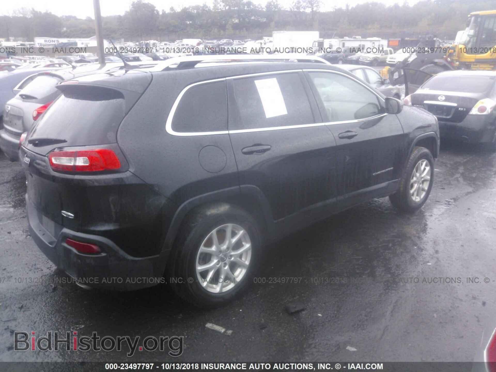 2014 Jeep Cherokee - VIN: 1C4PJMCS6EW152000 - Photo 4
