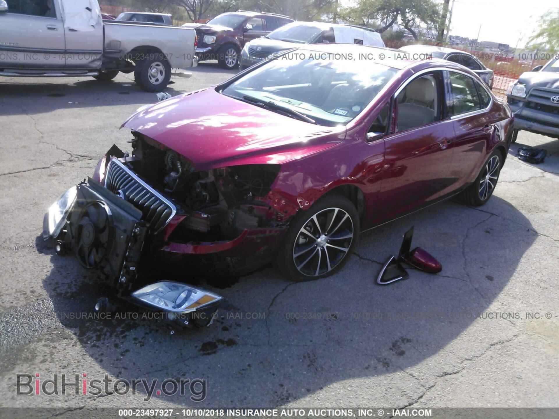 2017 Buick Verano - VIN: 1G4PR5SK7H4109491 - Фото 2