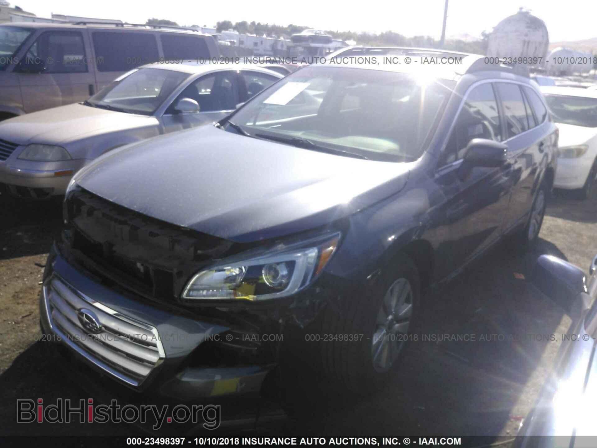 2016 Subaru Outback - VIN: 4S4BSAFC5G3227134 - Фото 2