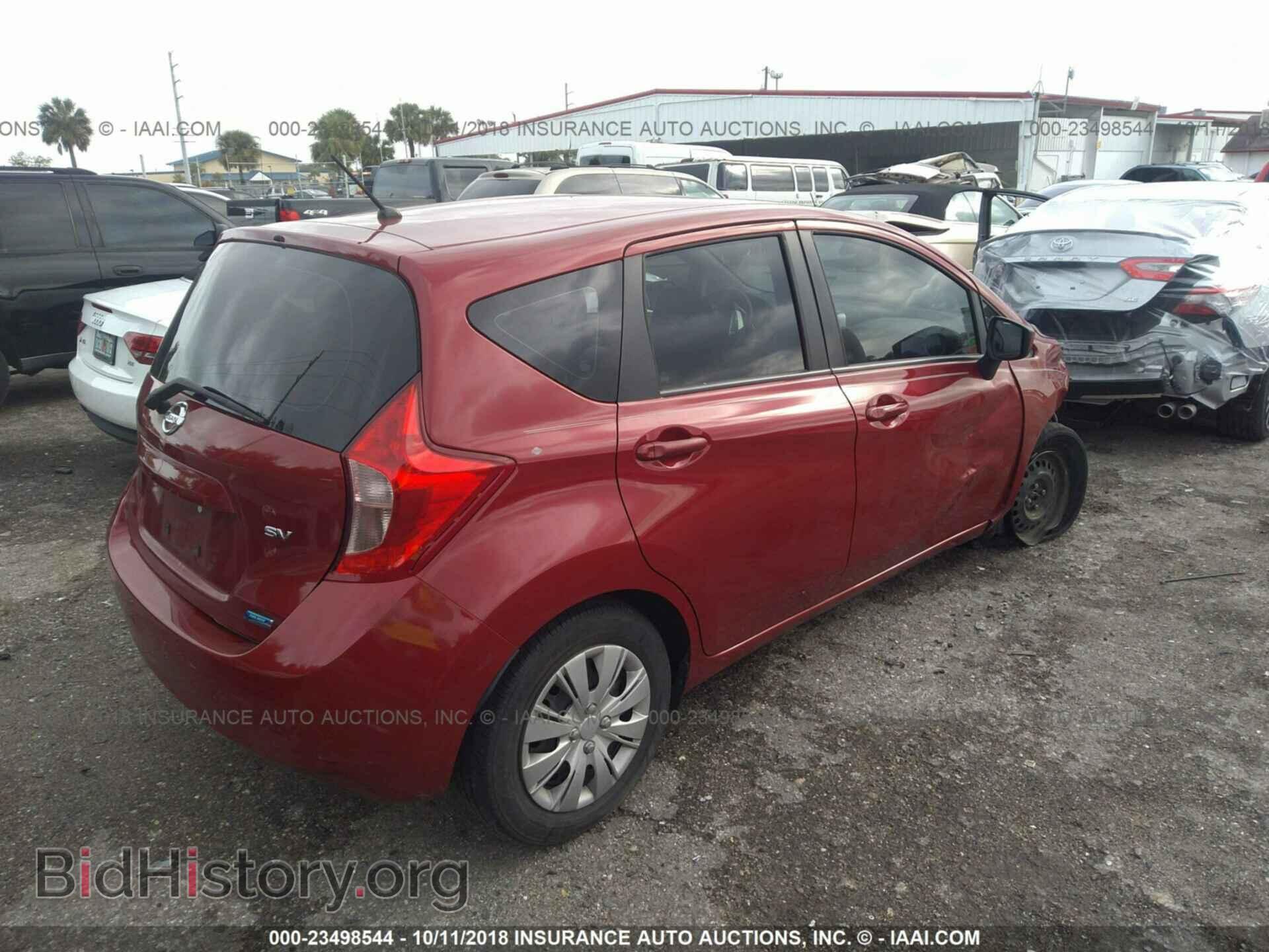 2015 Nissan Versa note - VIN: 3N1CE2CP3FL379304 - Photo 4