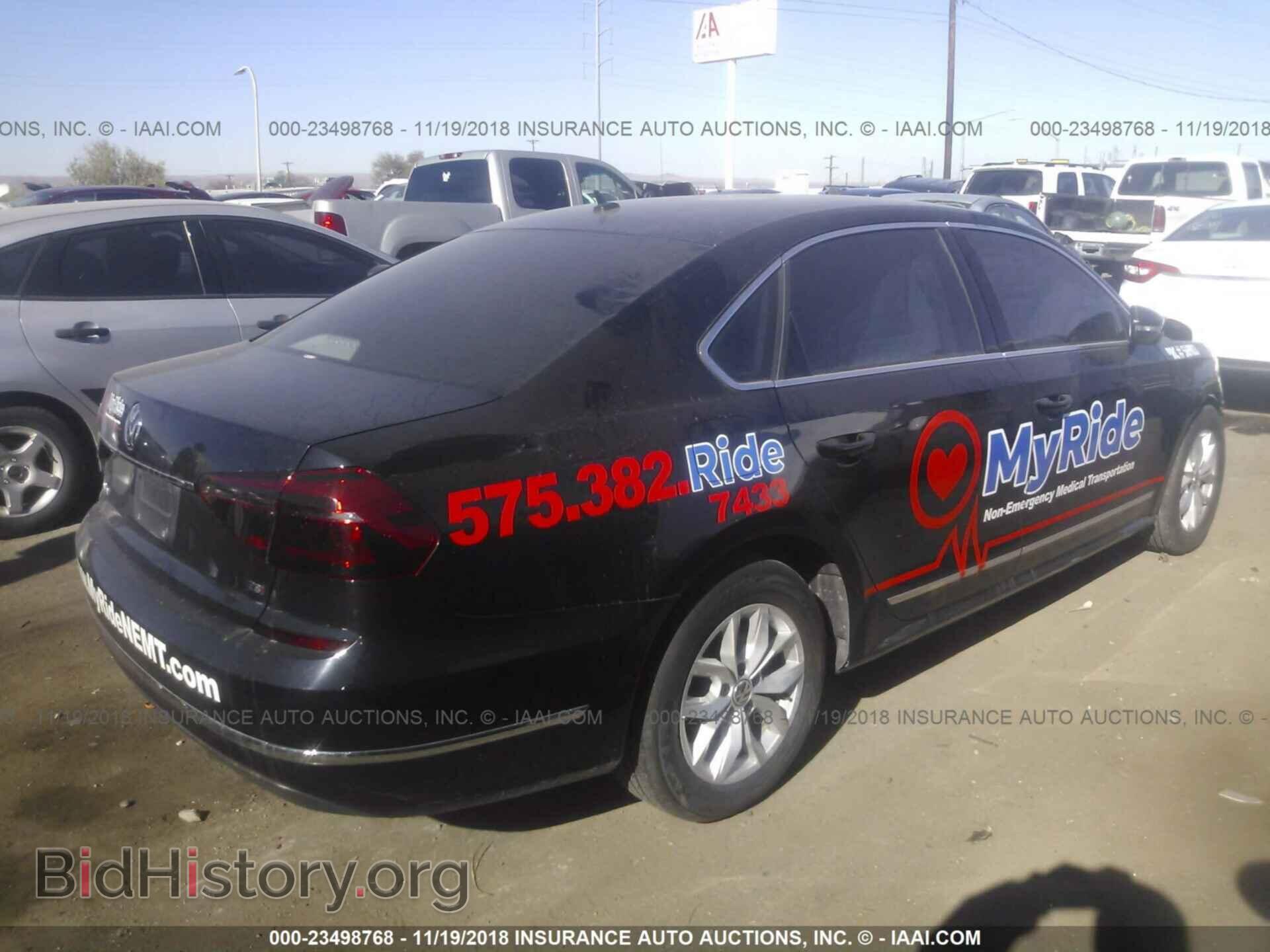 2017 VOLKSWAGEN PASSAT - VIN: 1VWAT7A33HC059189 - Photo 4