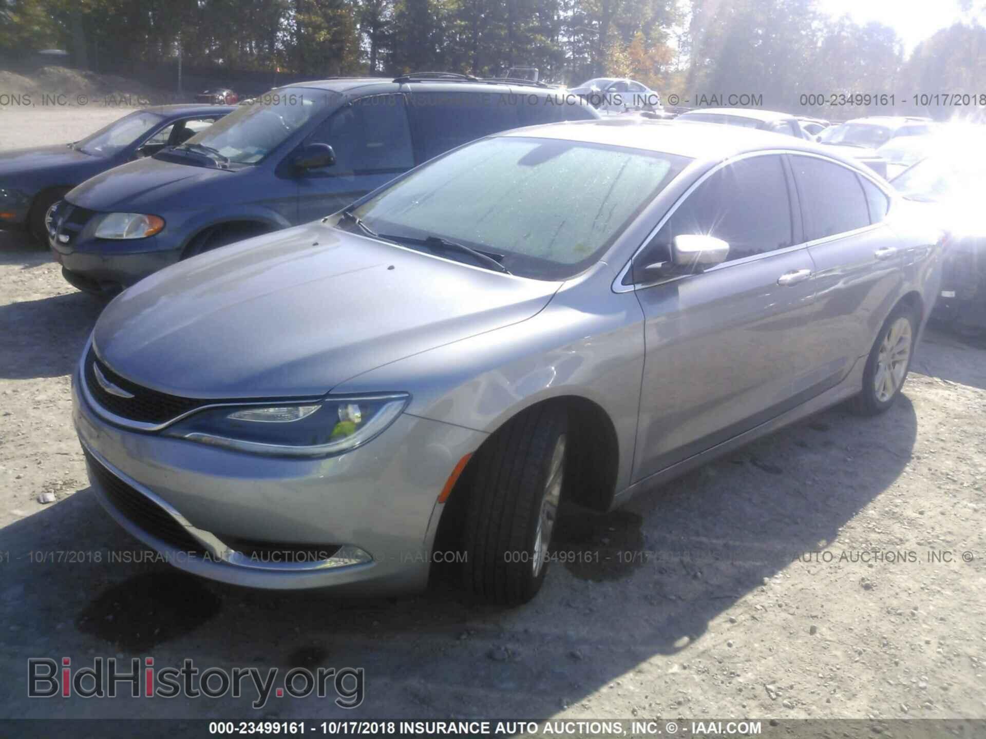 2015 Chrysler 200 - VIN: 1C3CCCAB8FN713881 - Фото 2