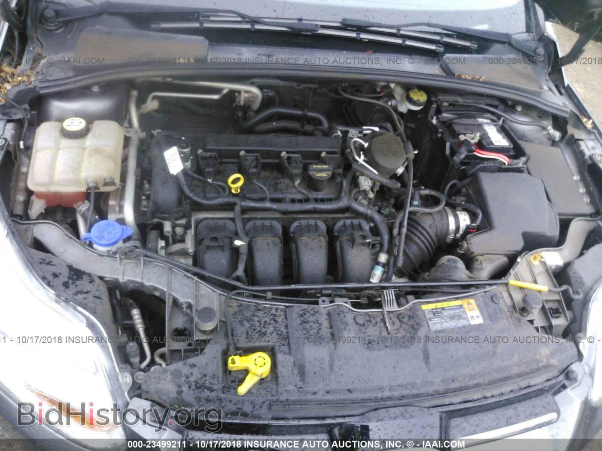 2012 Ford Focus - VIN: 1FAHP3H21CL358318 - Photo 10