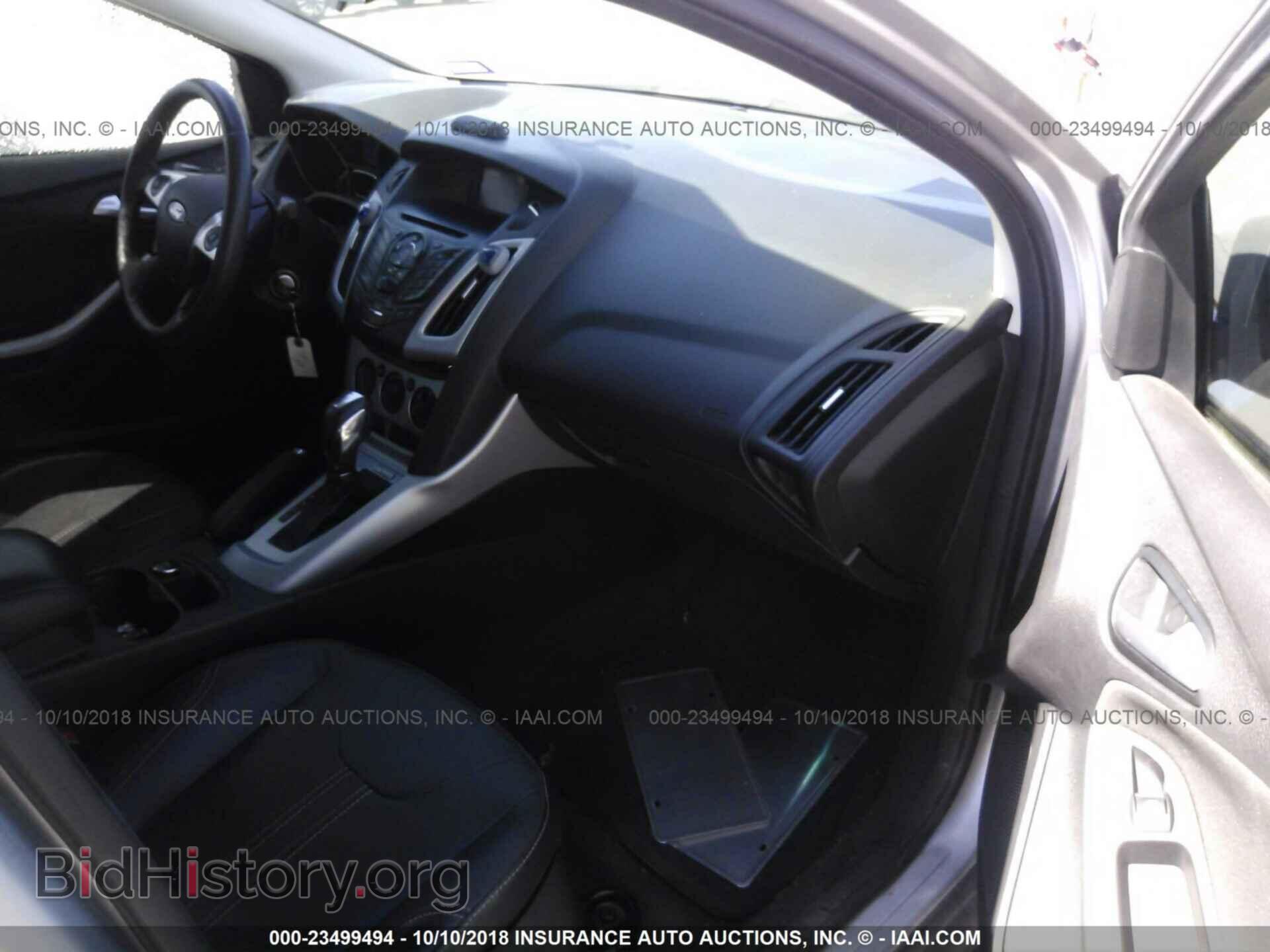 2014 Ford Focus - VIN: 1FADP3F25EL224741 - Photo 5