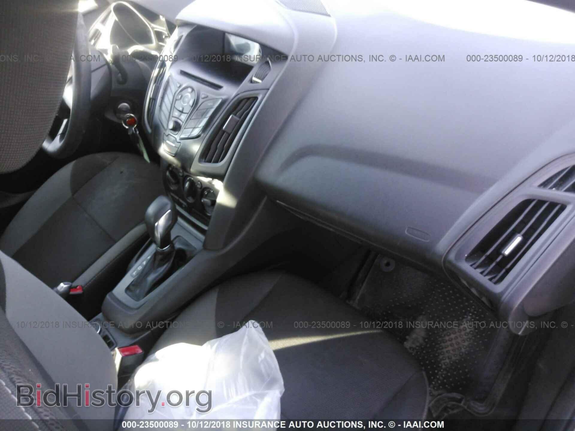 2012 Ford Focus - VIN: 1FAHP3E26CL194455 - Фото 5