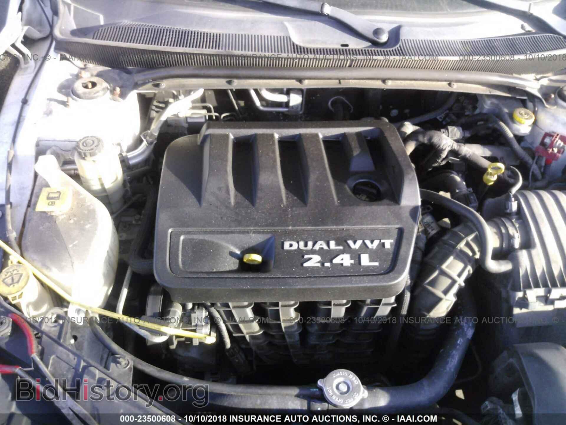 2013 Chrysler 200 - VIN: 1C3CCBAB0DN606413 - Photo 10